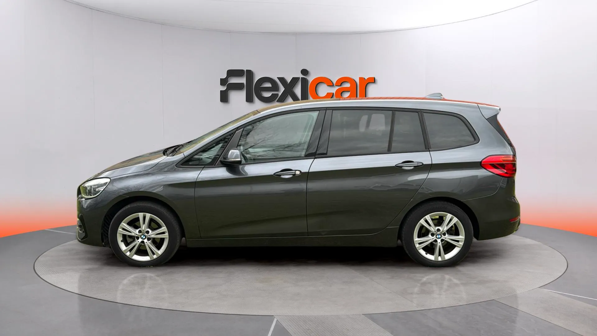 BMW Serie 2 Gran Tourer 216i - foto 5