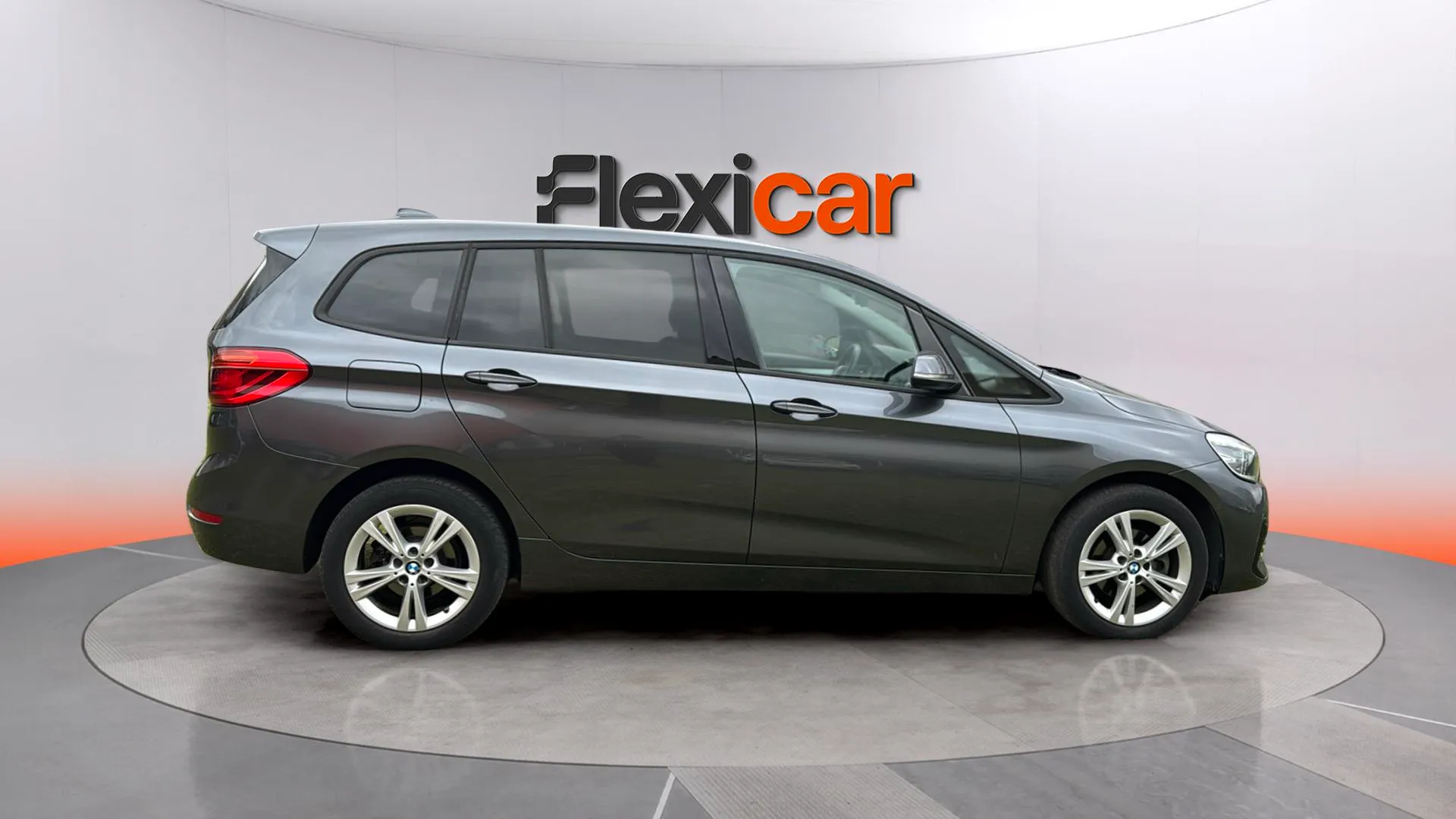 BMW Serie 2 Gran Tourer 216i - foto 3