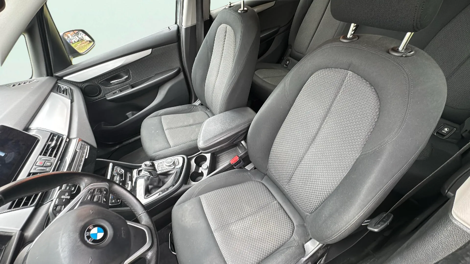 BMW Serie 2 Gran Tourer 216i - foto 23