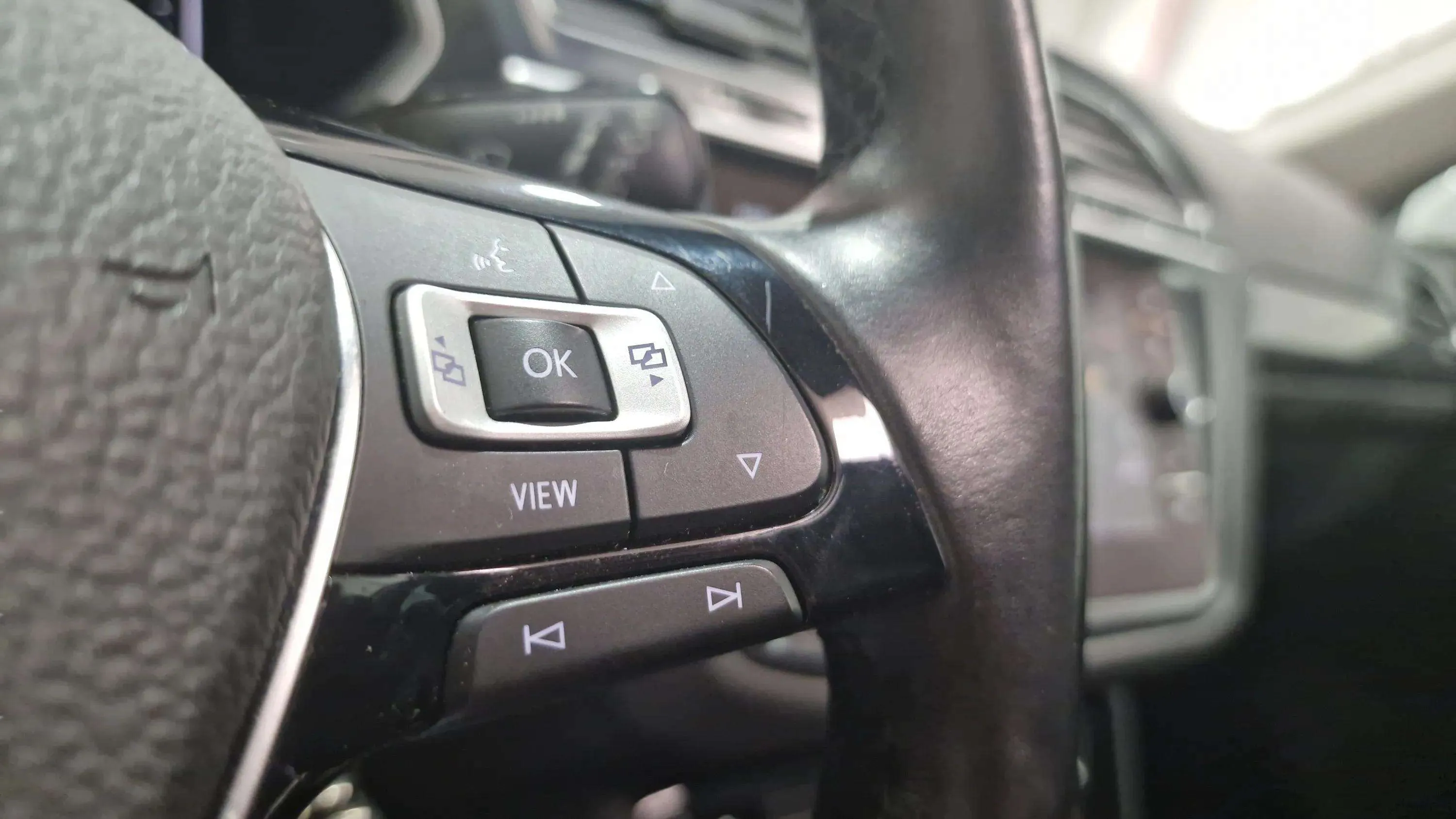 Volkswagen Tiguan Sport 2.0 TDI DSG - foto 18