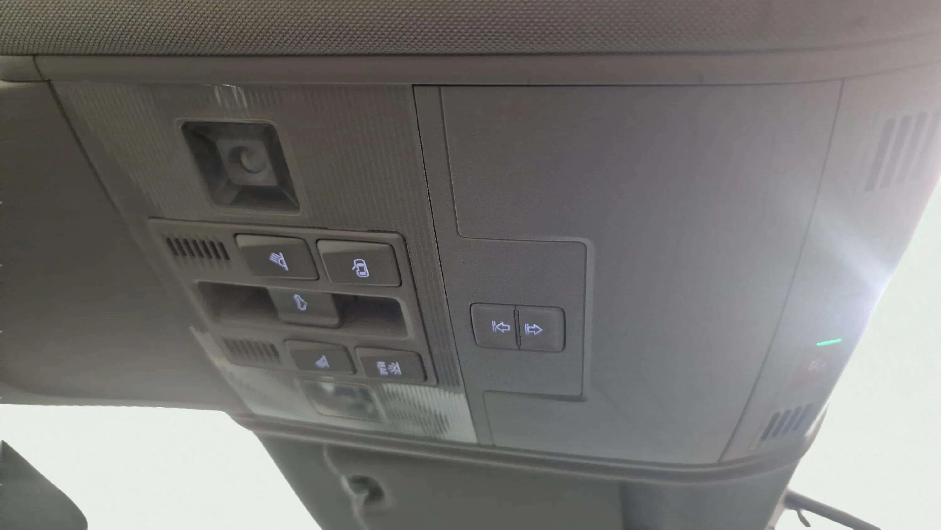 Volkswagen Tiguan Sport 2.0 TDI DSG - foto 37