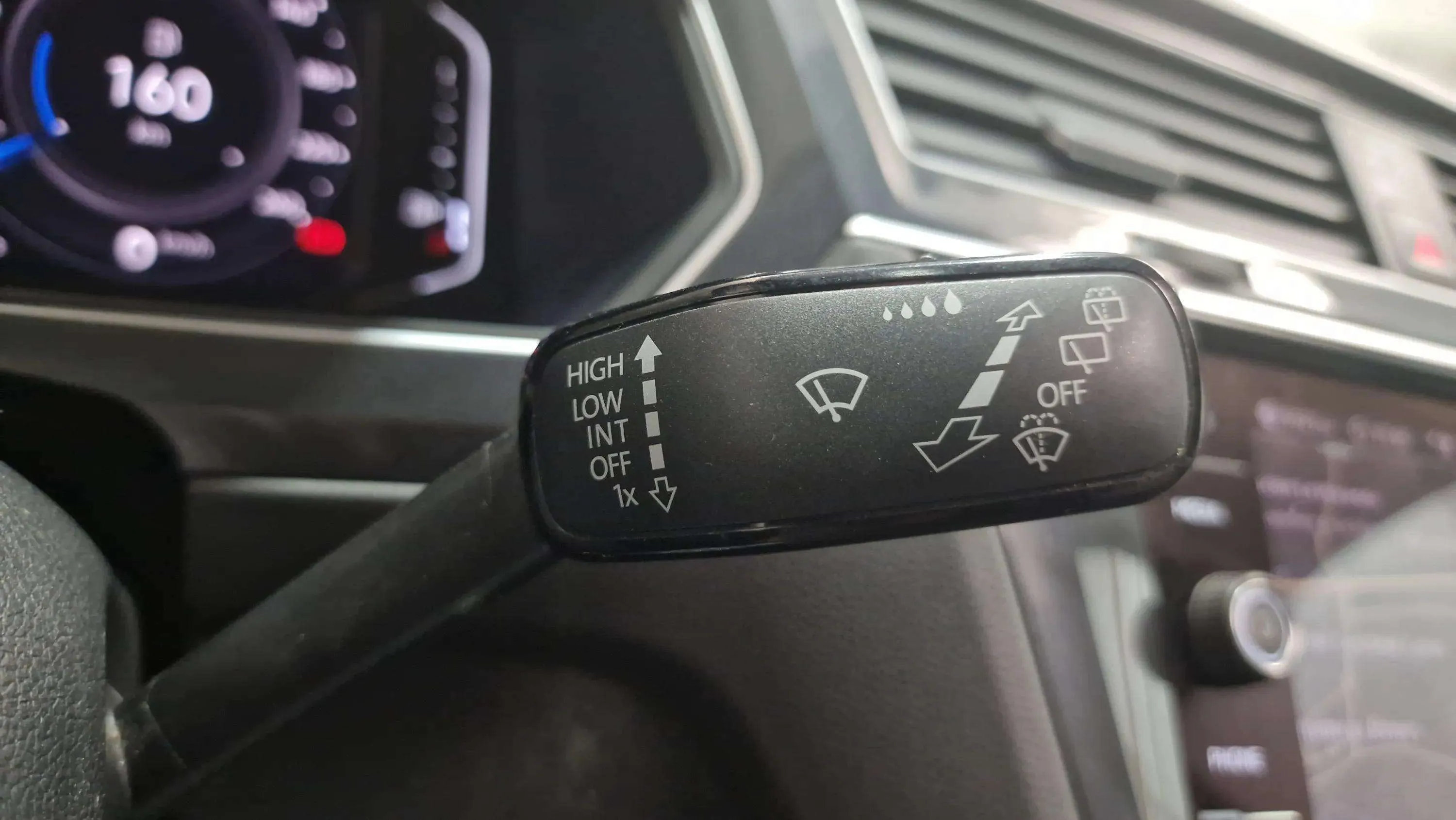 Volkswagen Tiguan Sport 2.0 TDI DSG - foto 19