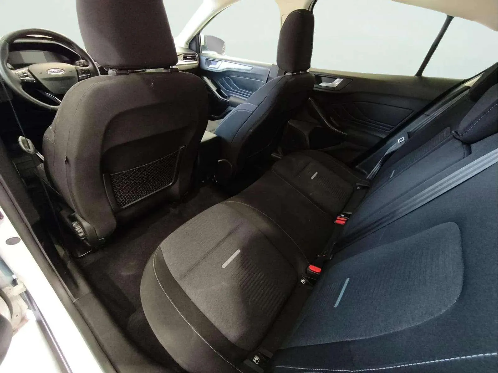 Ford Focus 1.0 EcoBoost MHEV Active - foto 20