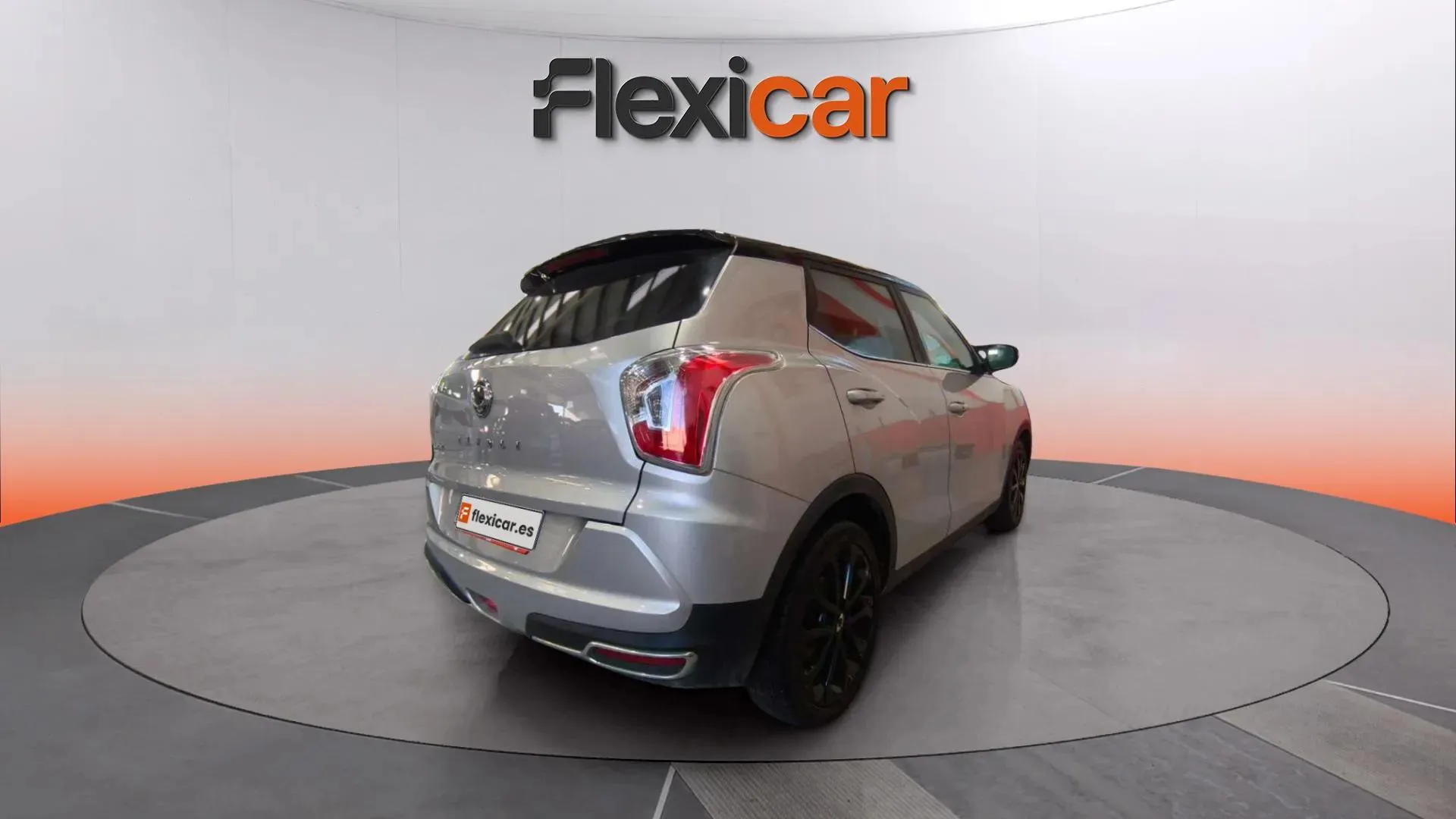 SsangYong Tivoli D16 Limited - foto 7
