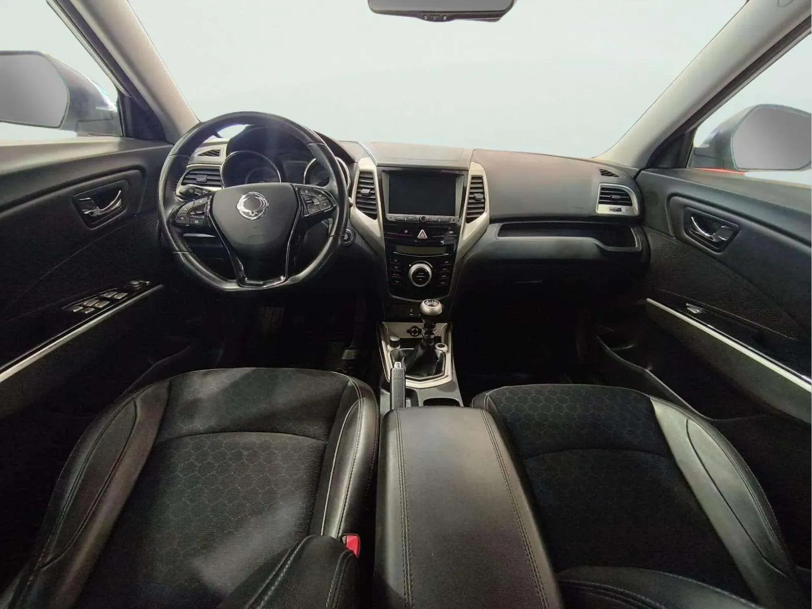 SsangYong Tivoli D16 Limited - foto 9