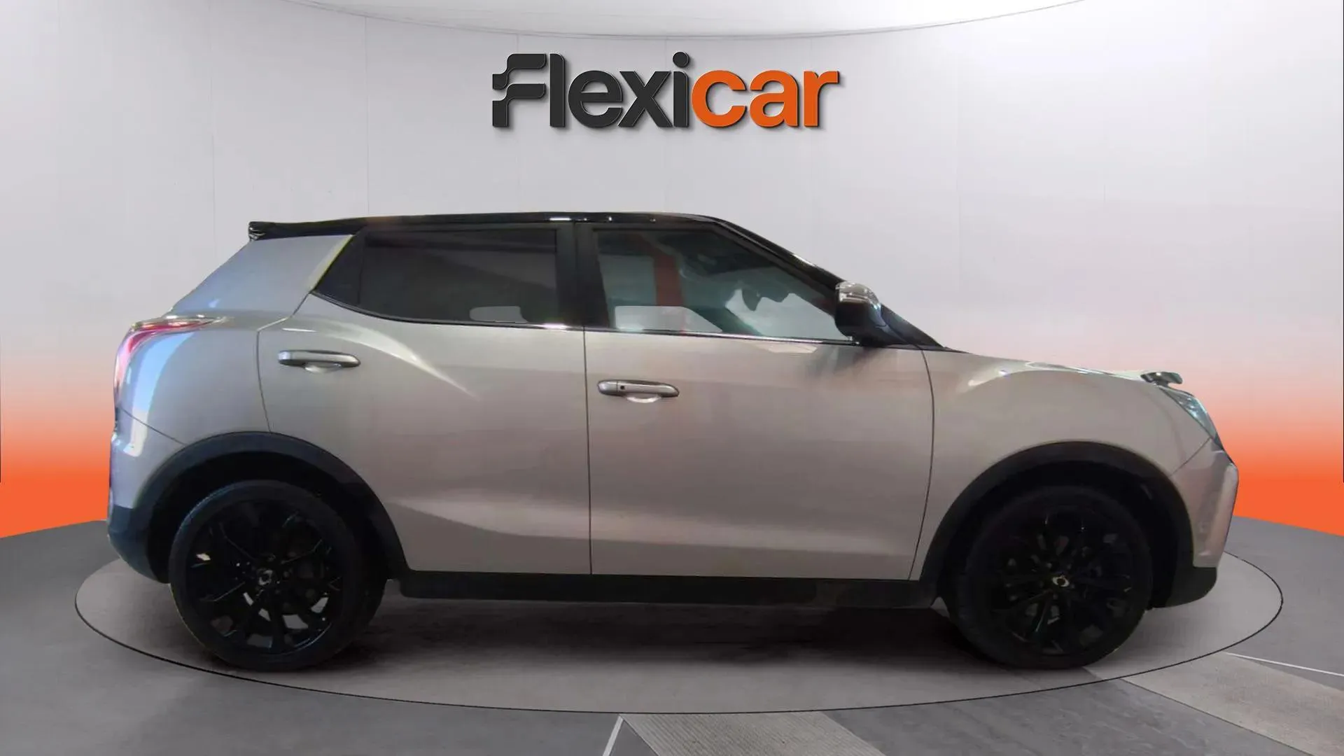 SsangYong Tivoli D16 Limited - foto 8
