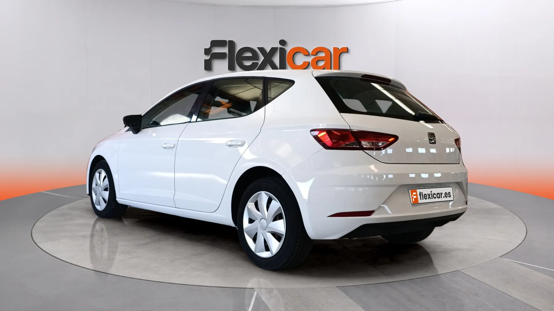 SEAT León 1.6 TDI Reference Edition - foto 5