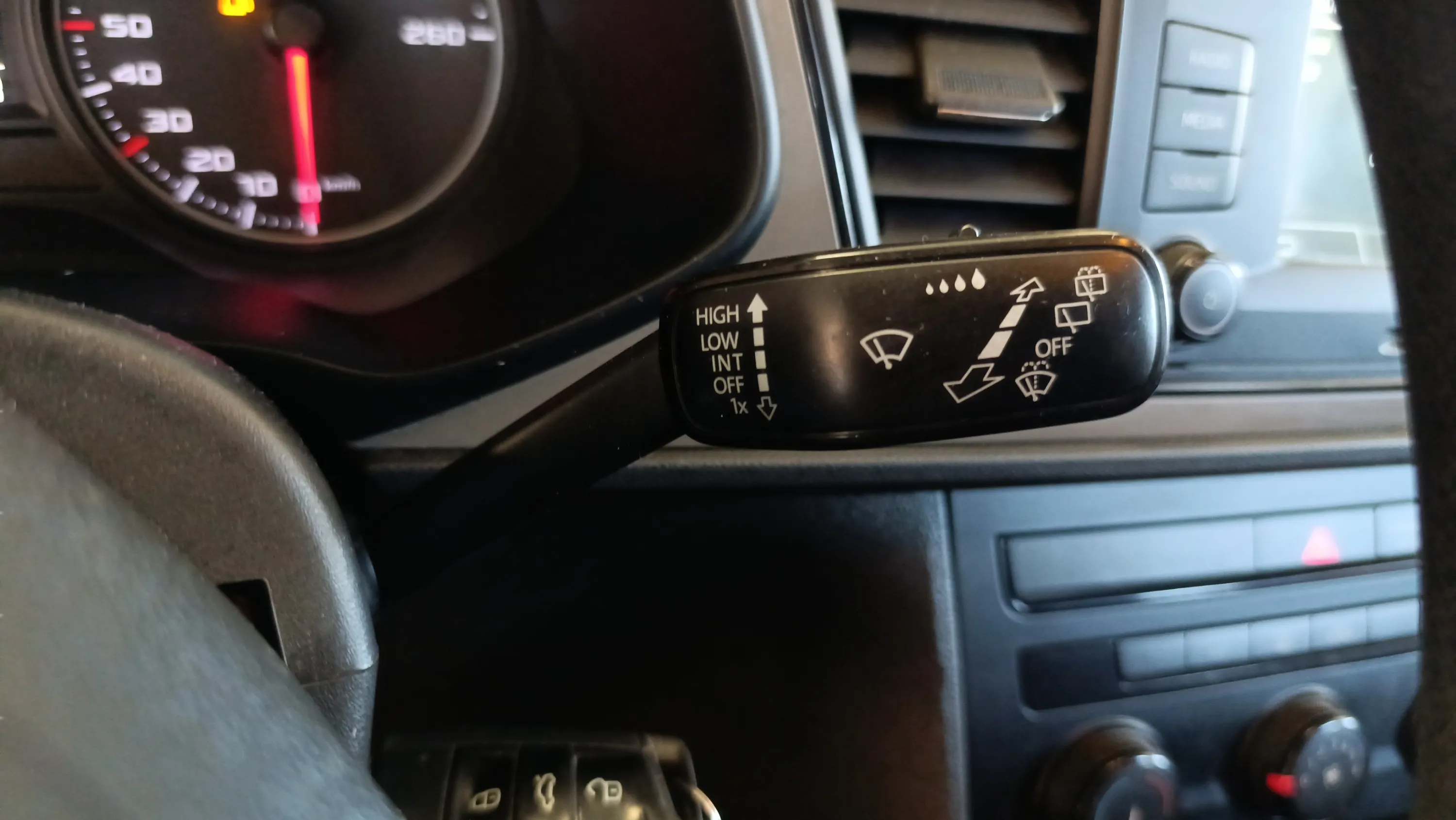 SEAT León 1.6 TDI Reference Edition - foto 14
