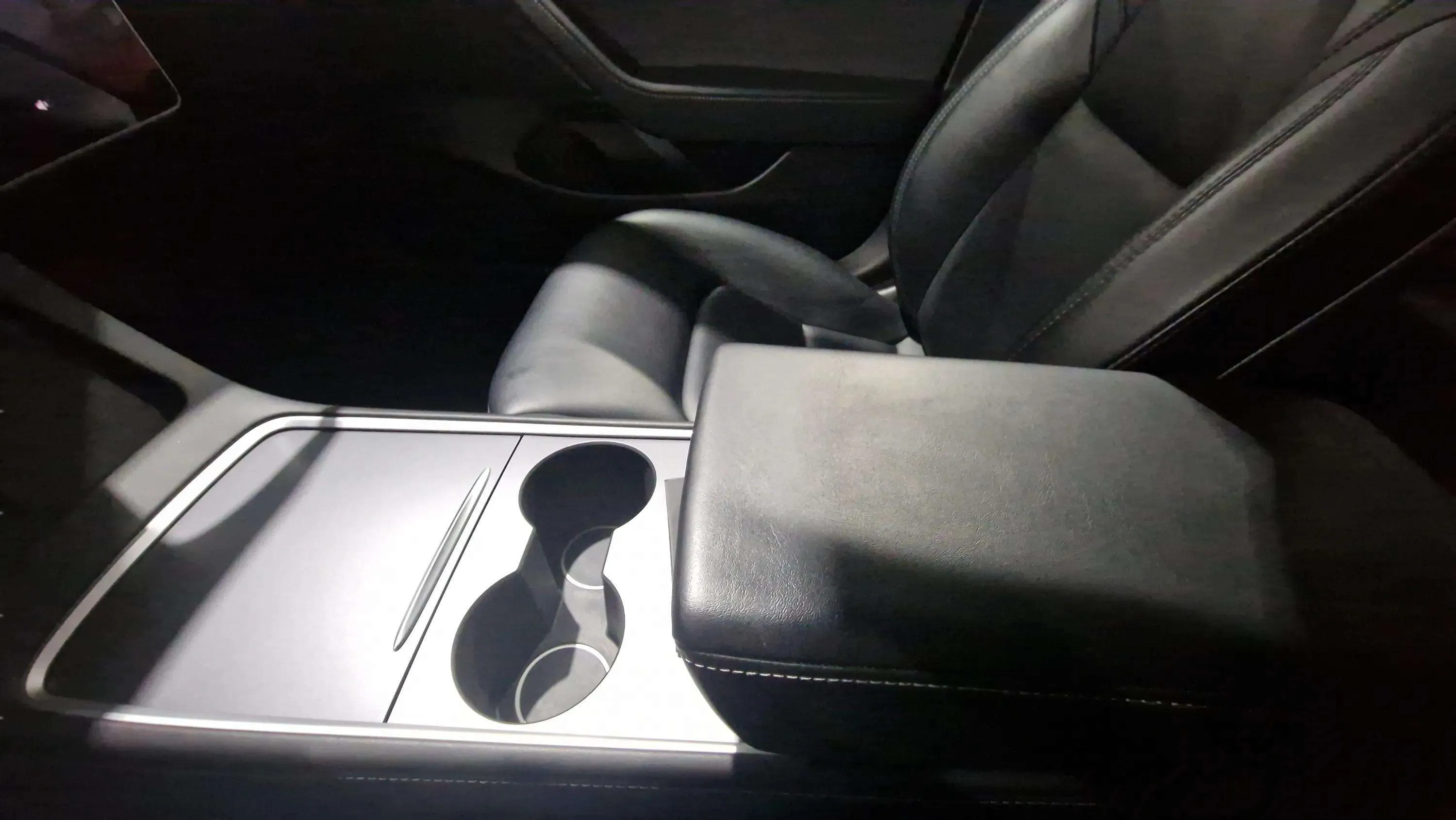 Tesla Model 3 Gran Autonomía AWD - foto 27