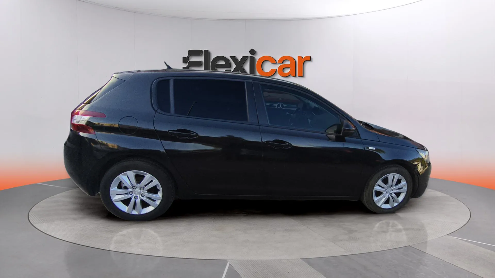 Peugeot 308 Style BlueHDi 130 - foto 6