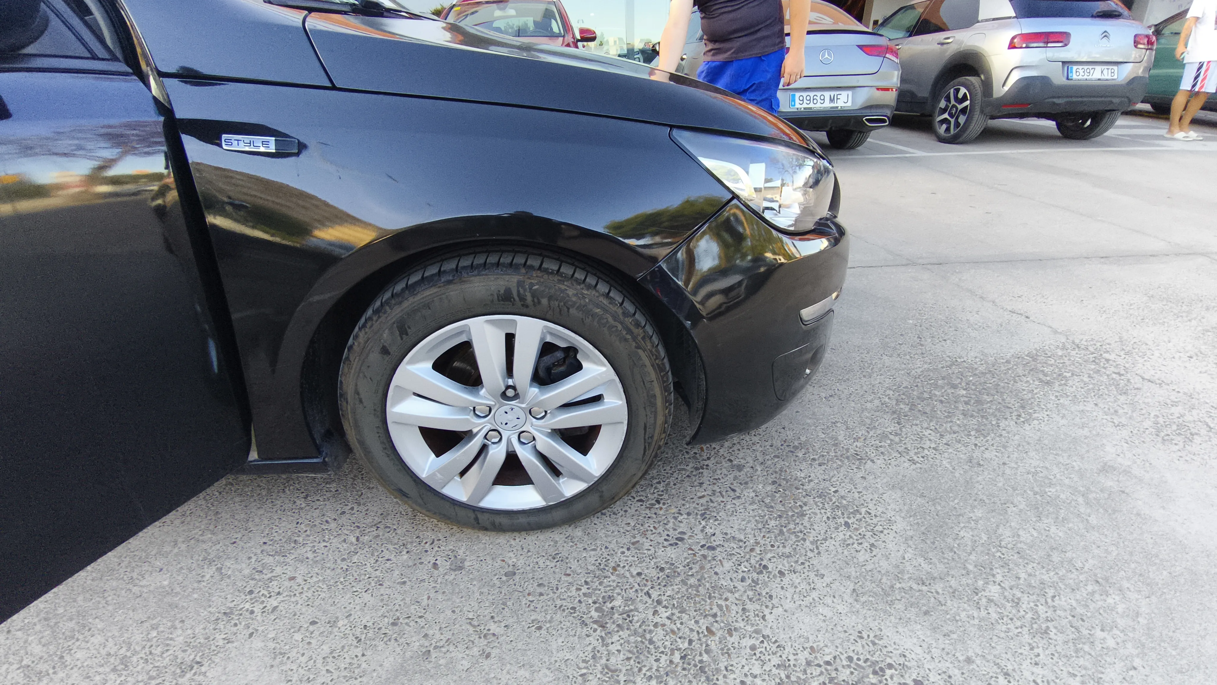 Peugeot 308 Style BlueHDi 130 - foto 17