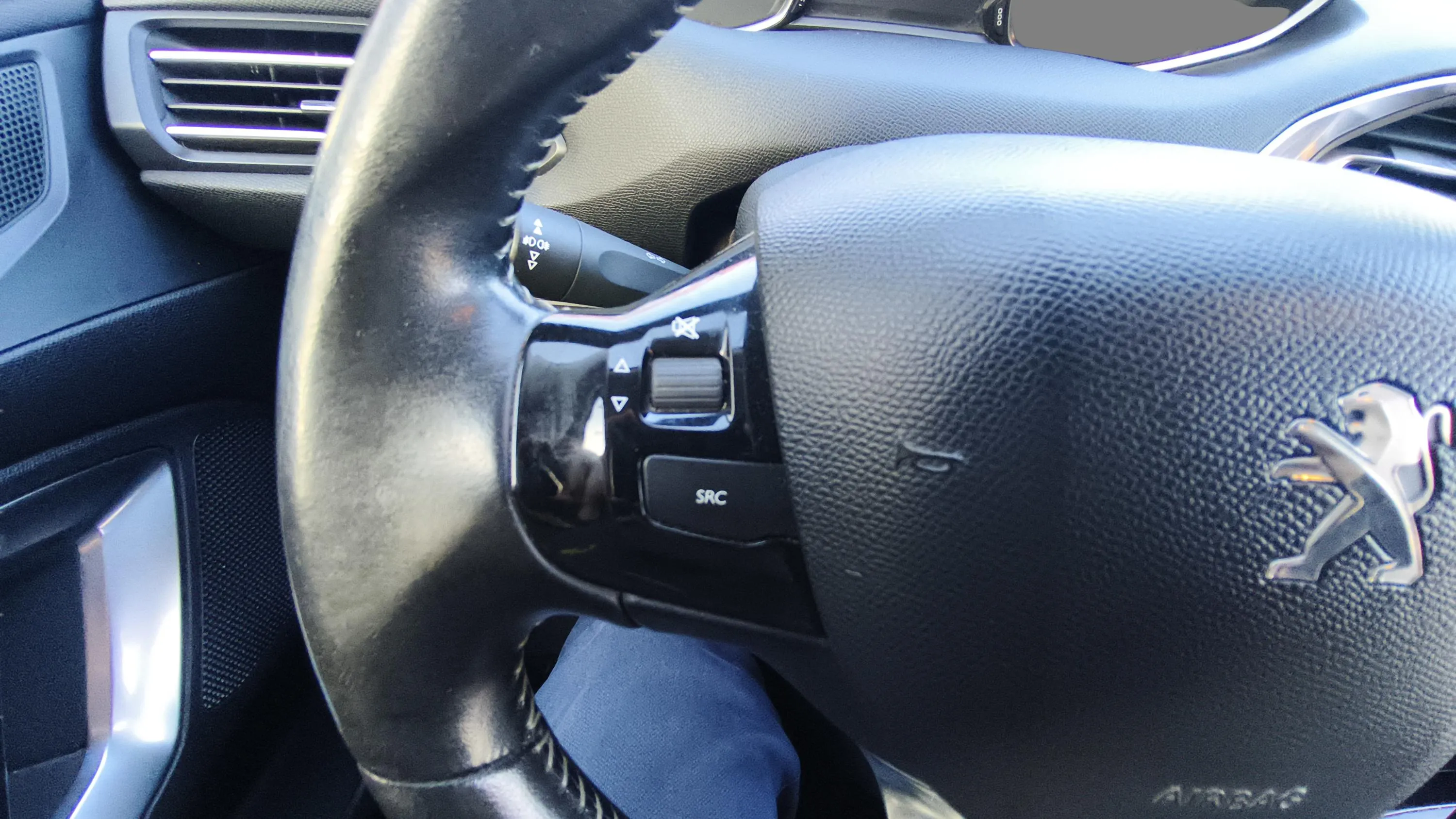Peugeot 308 Style BlueHDi 130 - foto 22