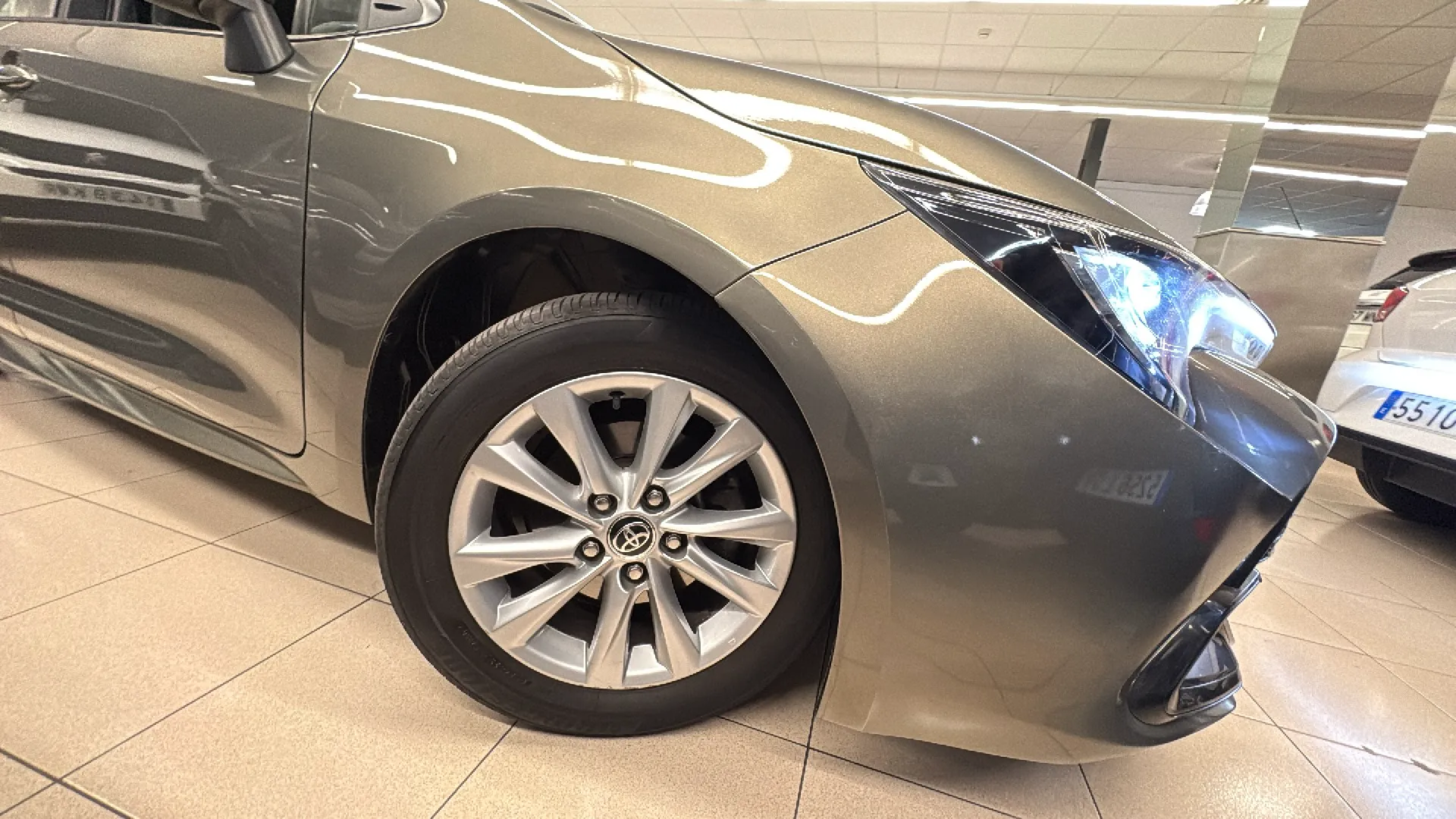 Toyota Corolla 140H Active Plus - foto 5