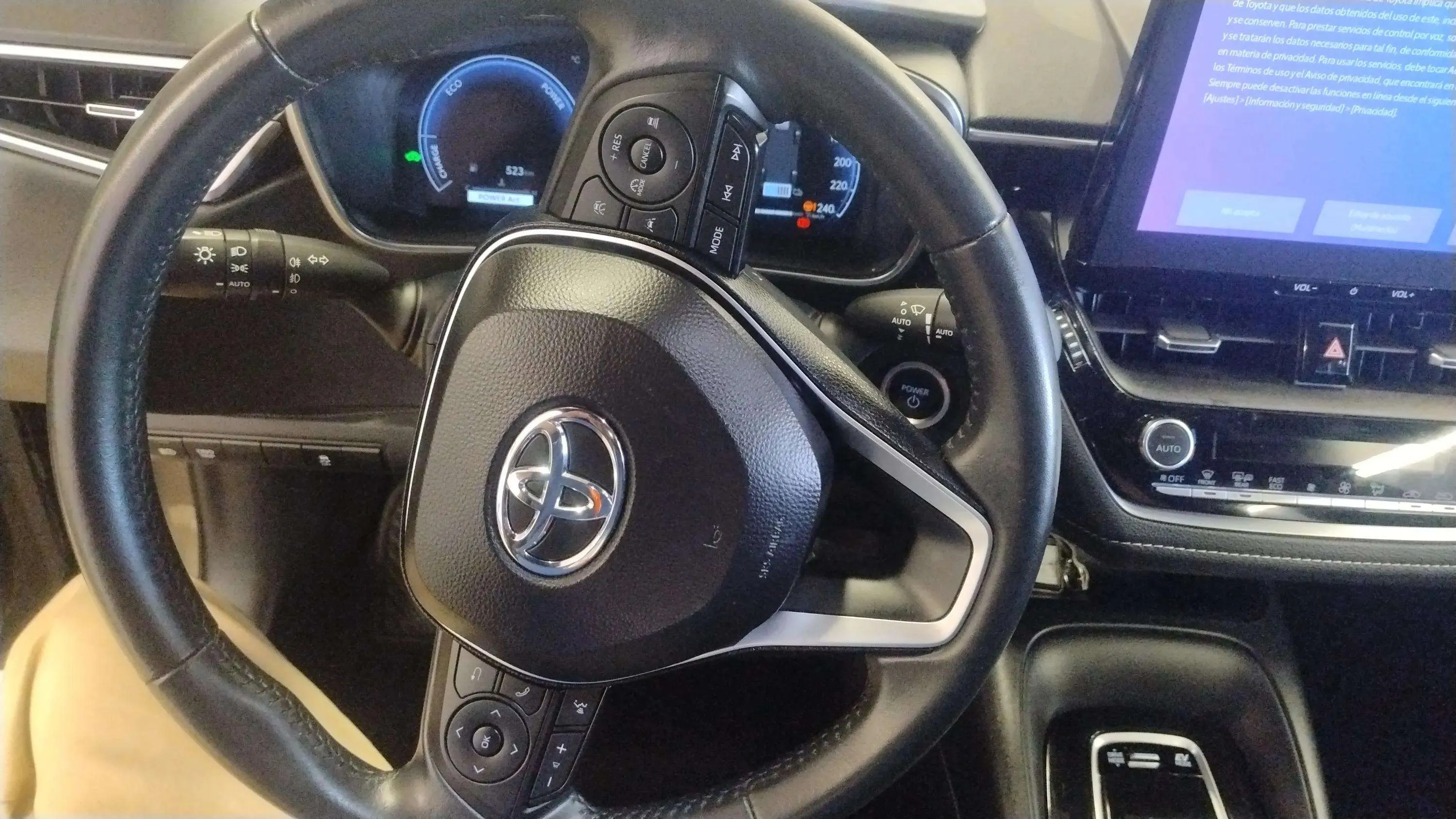 Toyota Corolla 140H Active Plus - foto 8