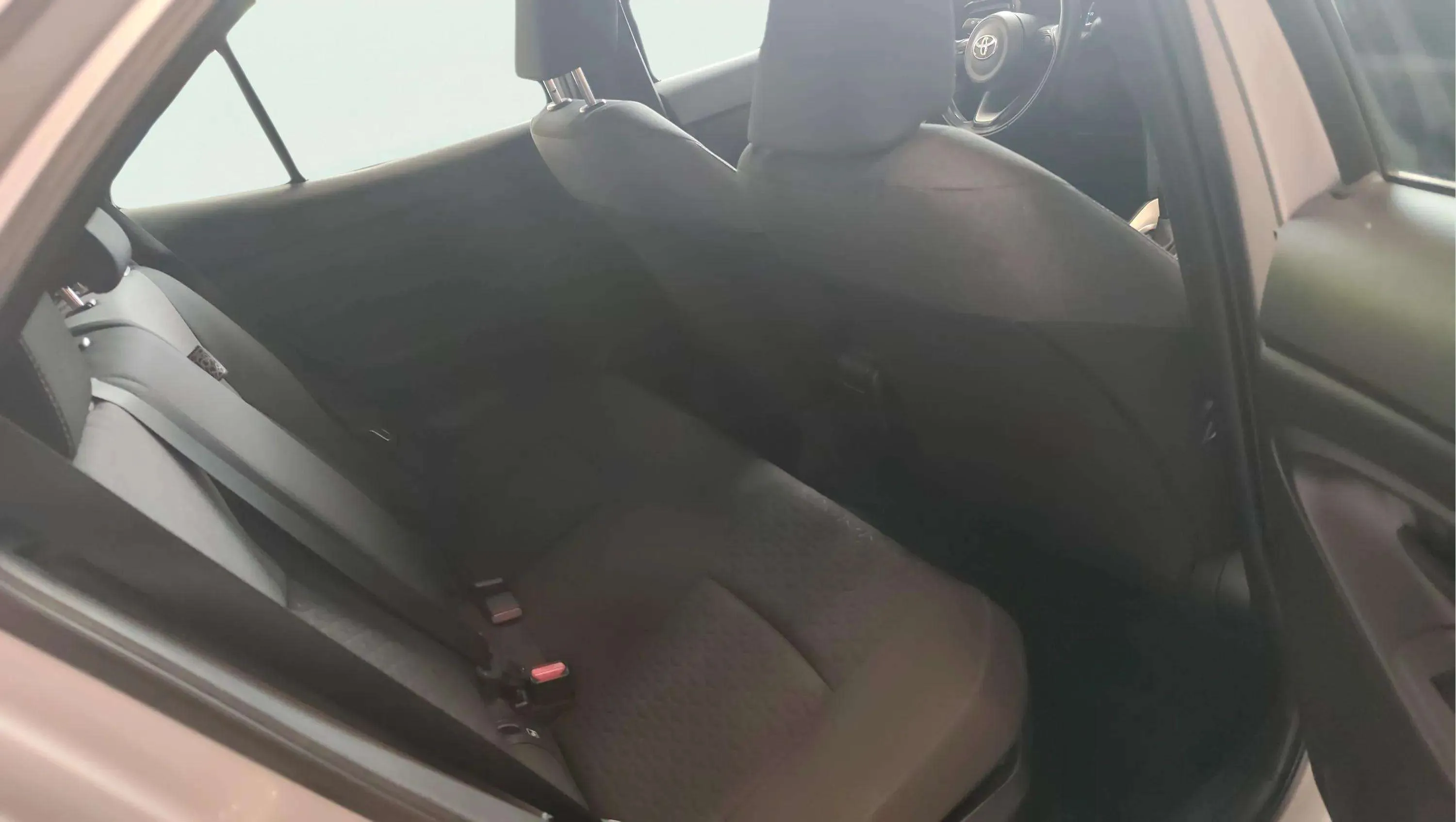 Toyota Yaris Cross 1.5 120H Active Tech - foto 16