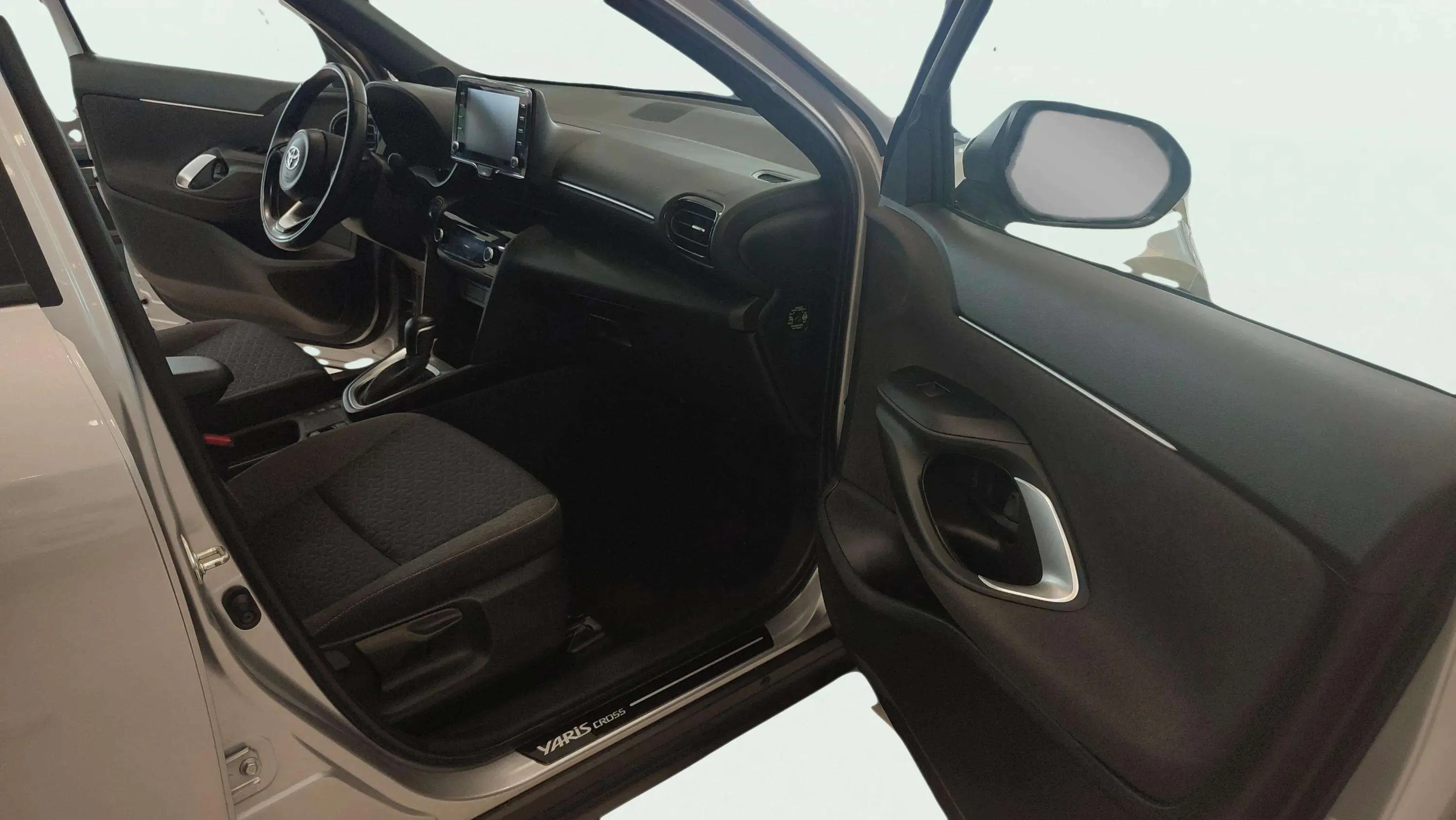 Toyota Yaris Cross 1.5 120H Active Tech - foto 16