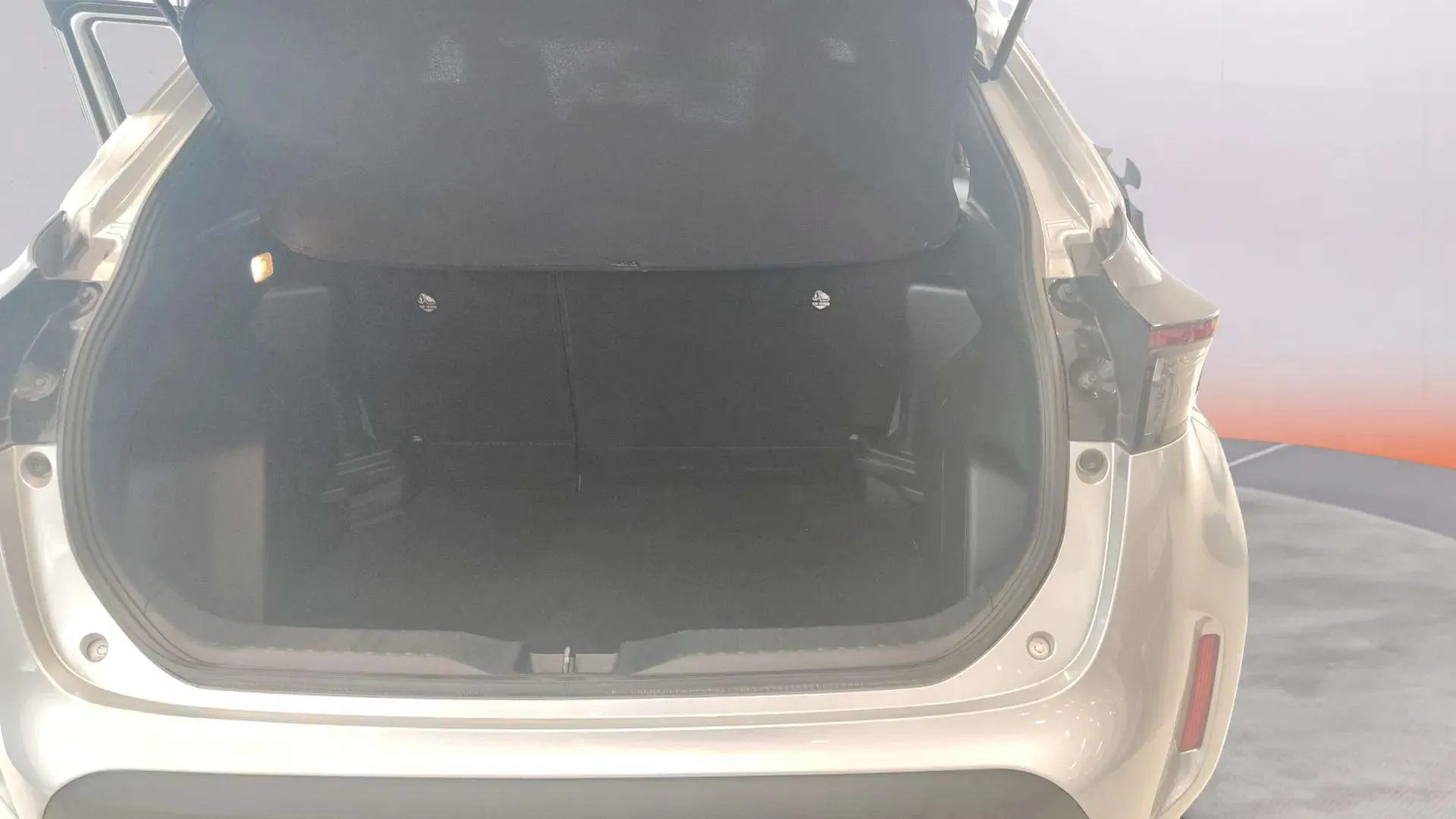 Toyota Yaris Cross 1.5 120H Active Tech - foto 7