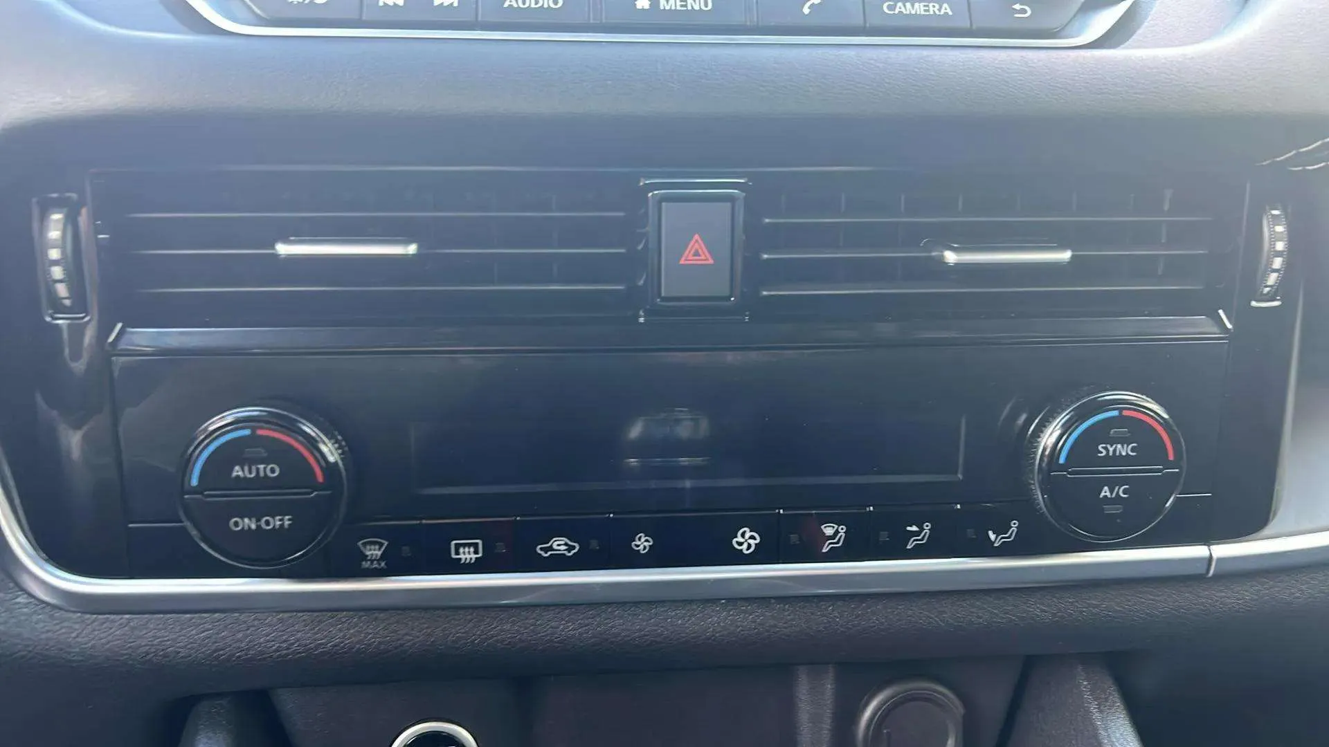 Nissan Qashqai DIG-T mHEV 4x2 Acenta - foto 31