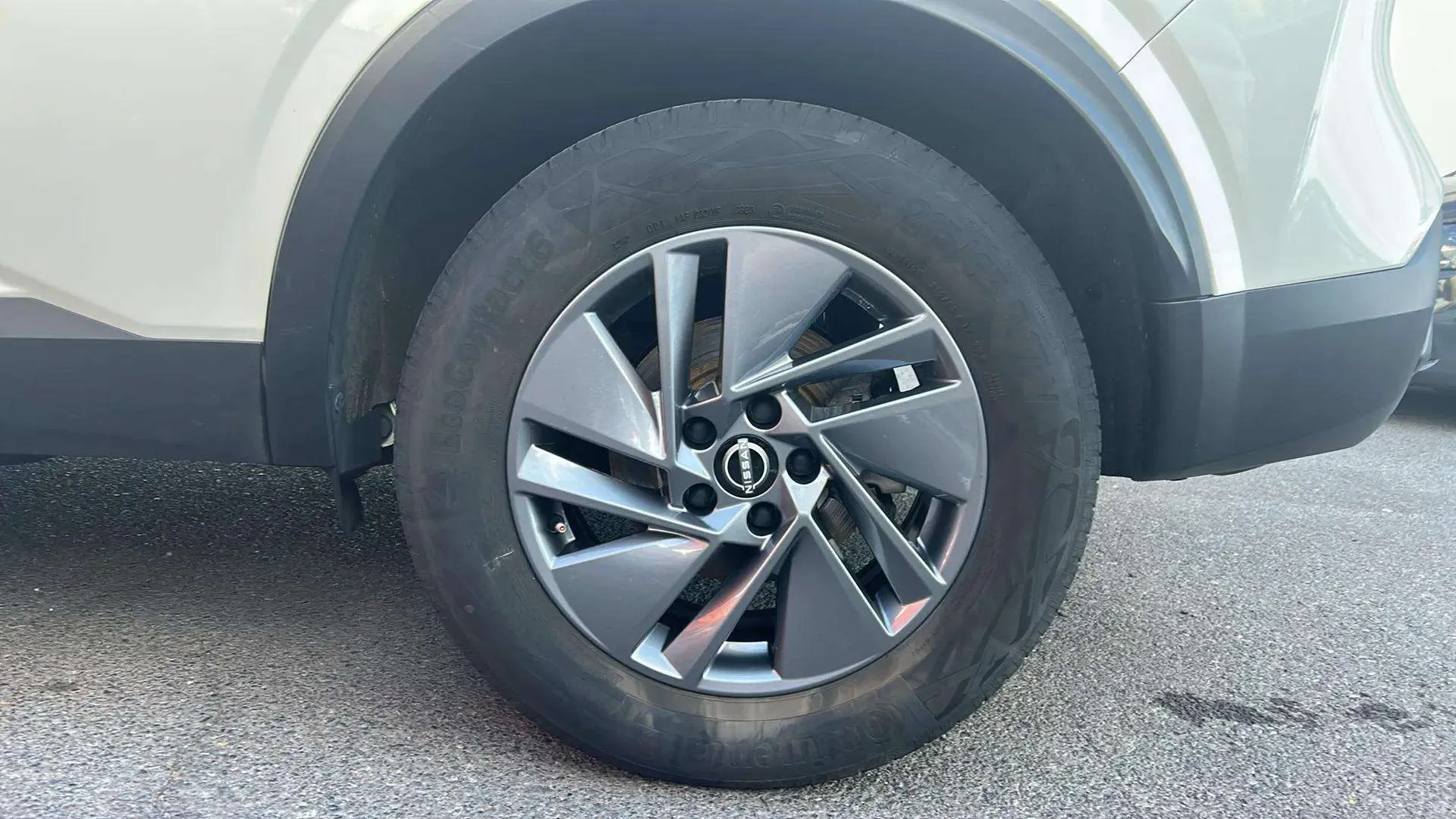 Nissan Qashqai DIG-T mHEV 4x2 Acenta - foto 9