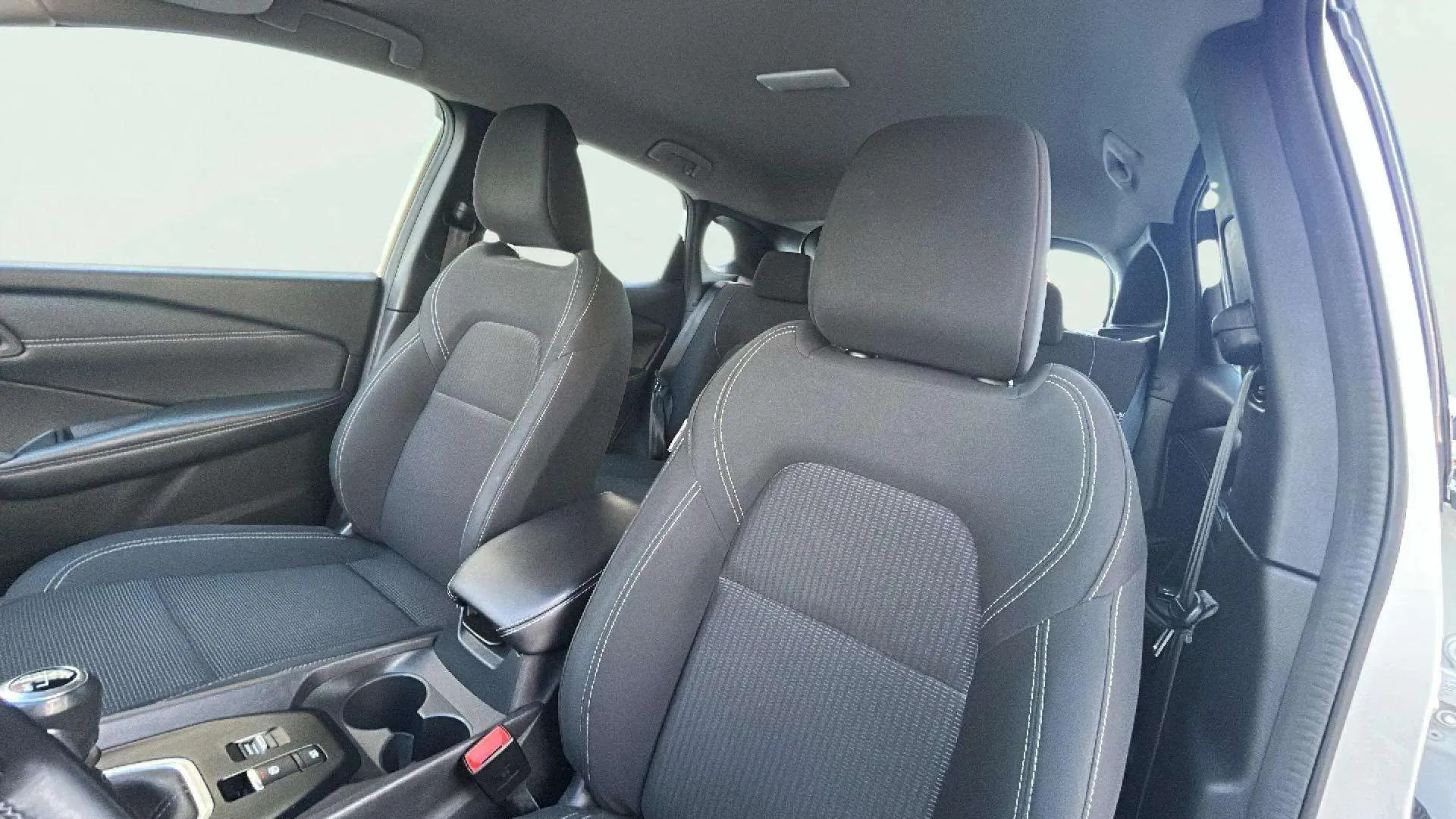 Nissan Qashqai DIG-T mHEV 4x2 Acenta - foto 30