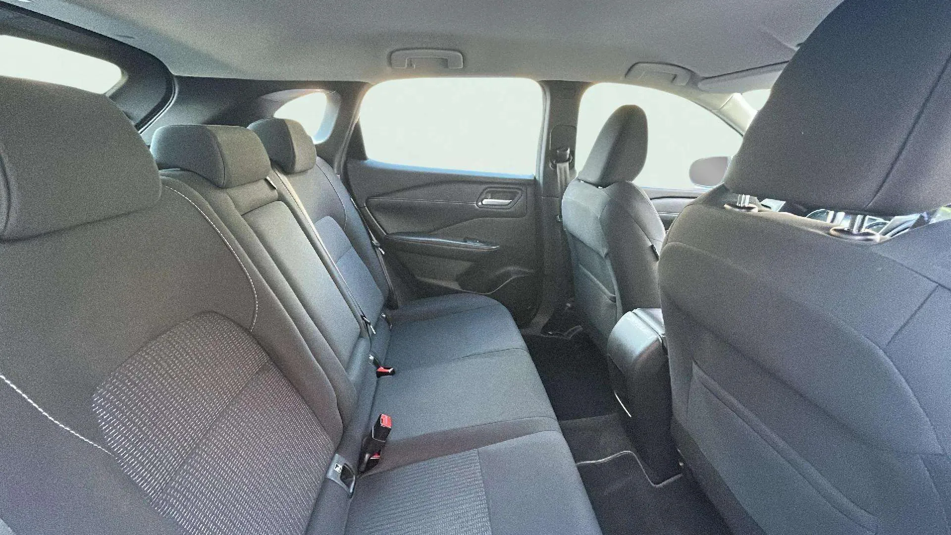 Nissan Qashqai DIG-T mHEV 4x2 Acenta - foto 10