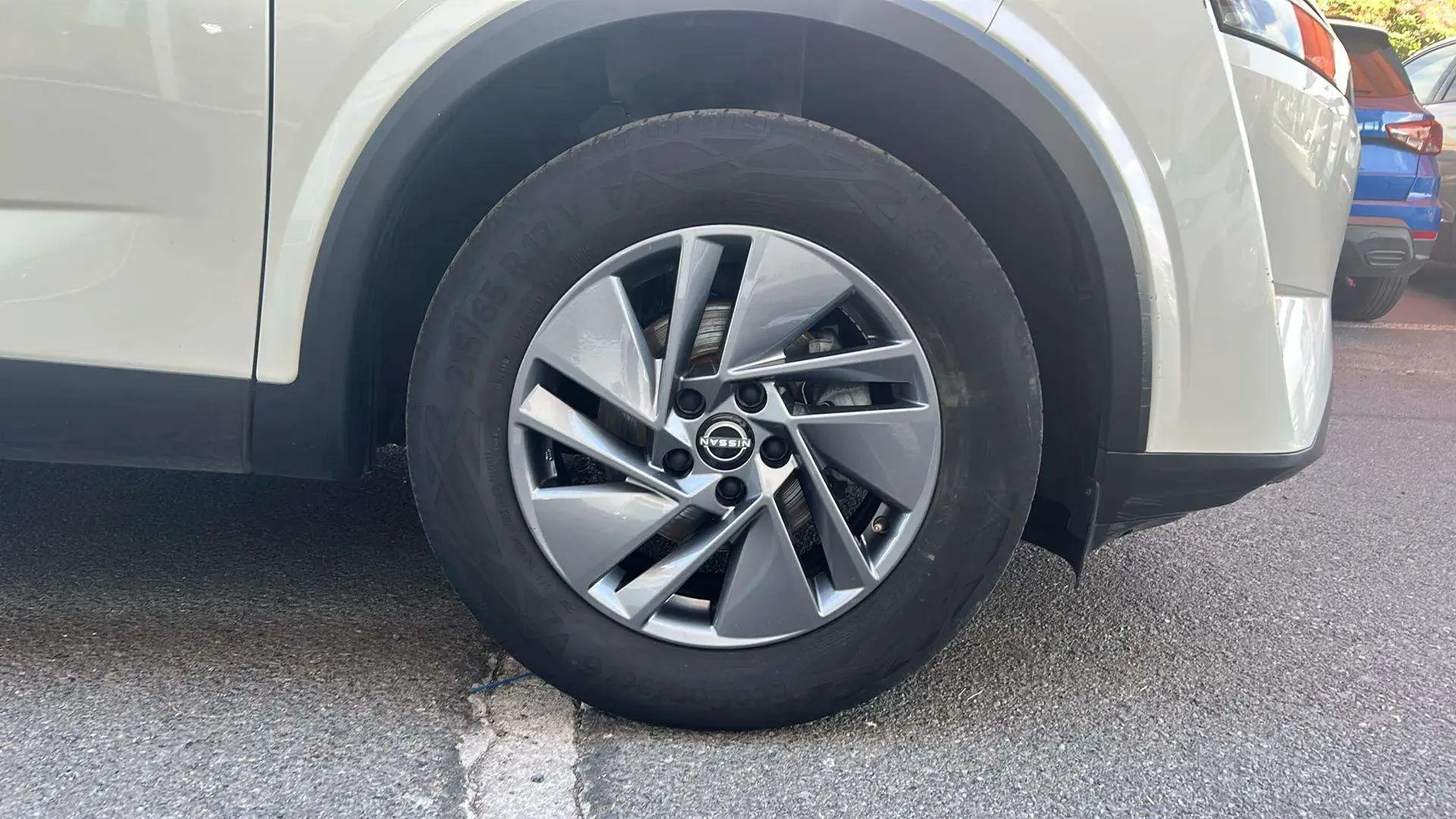 Nissan Qashqai DIG-T mHEV 4x2 Acenta - foto 16