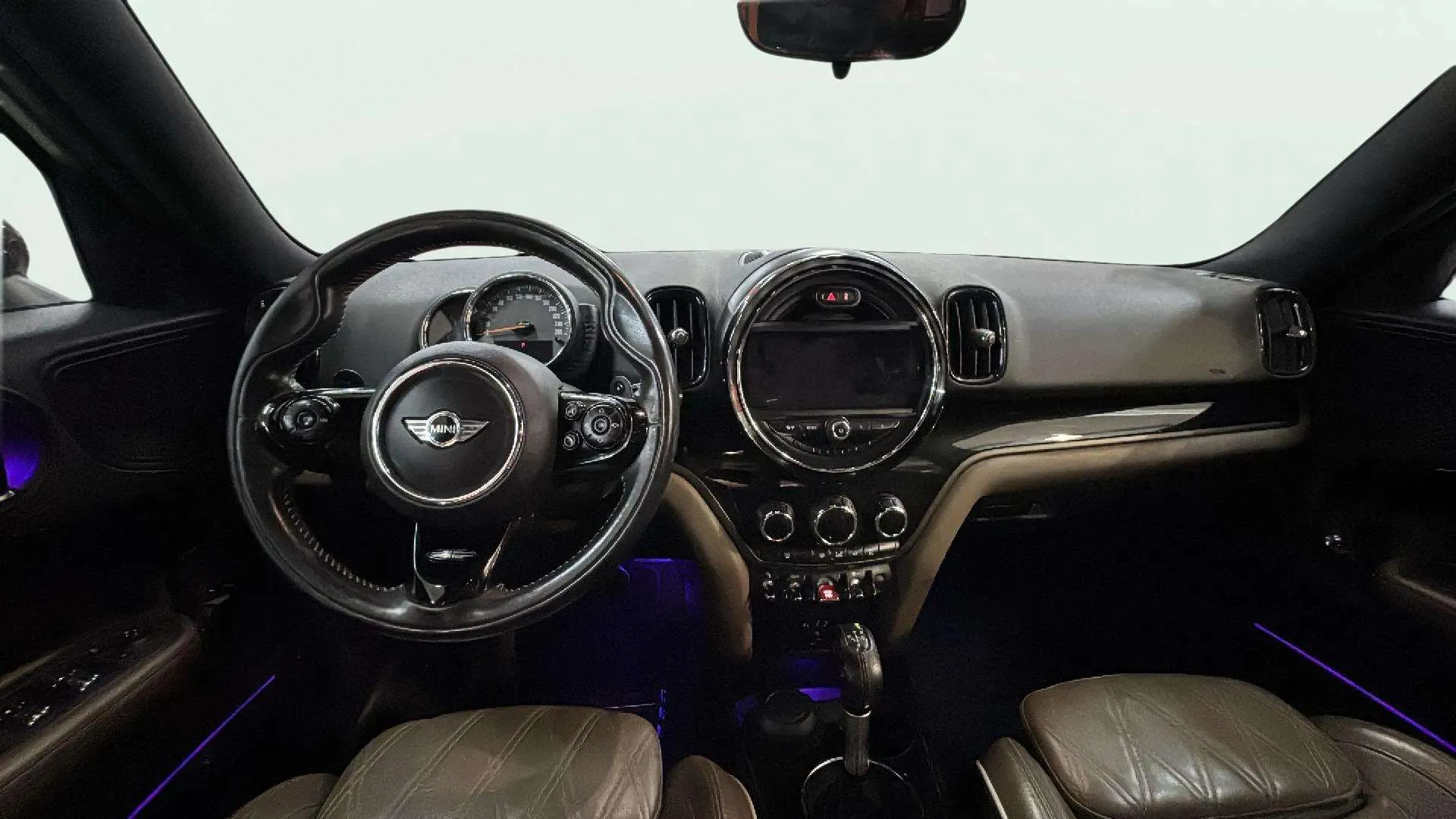 MINI Countryman Cooper SD ALL4 - foto 6