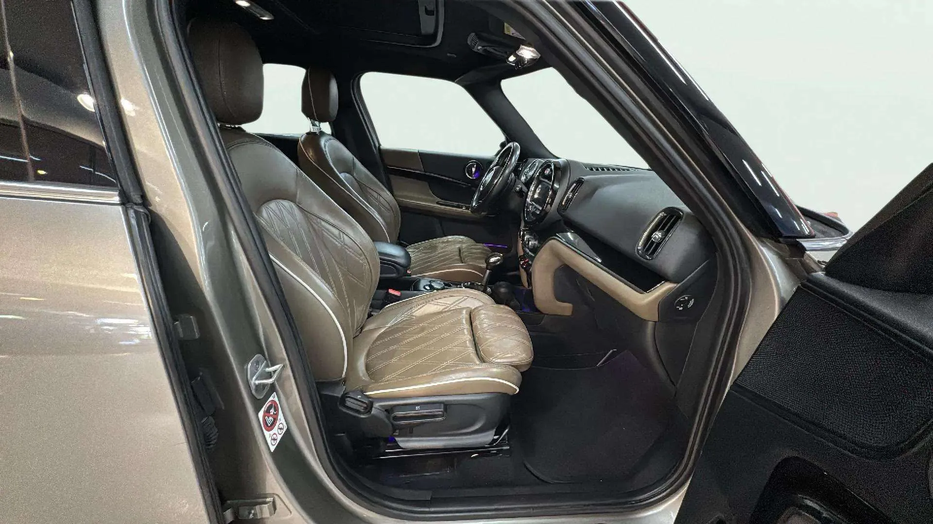 MINI Countryman Cooper SD ALL4 - foto 10