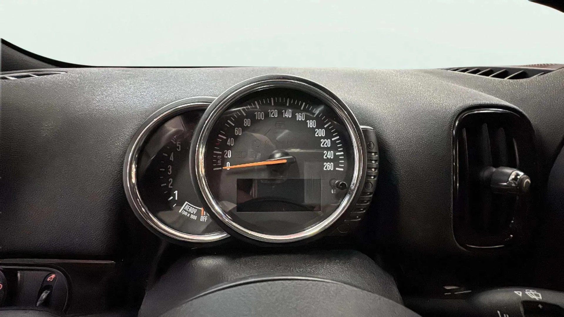 MINI Countryman Cooper SD ALL4 - foto 9