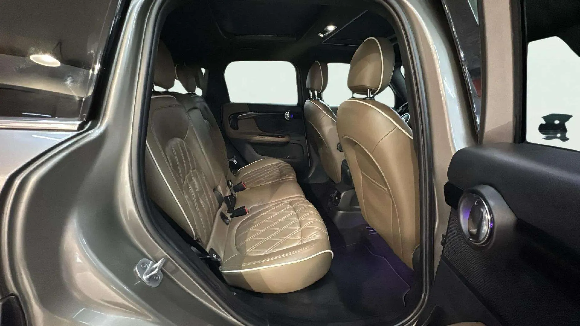 MINI Countryman Cooper SD ALL4 - foto 11
