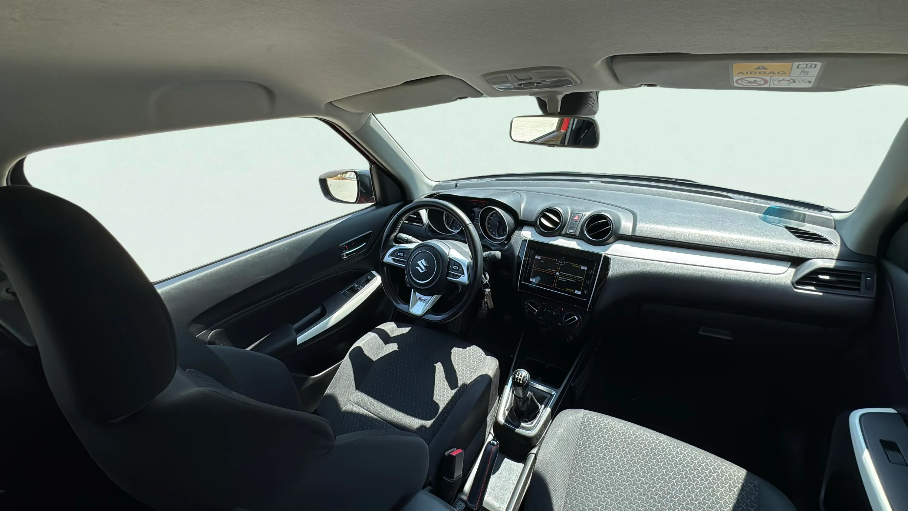 Suzuki Swift 1.2 GLE Mild Hybrid 4WD - foto 13