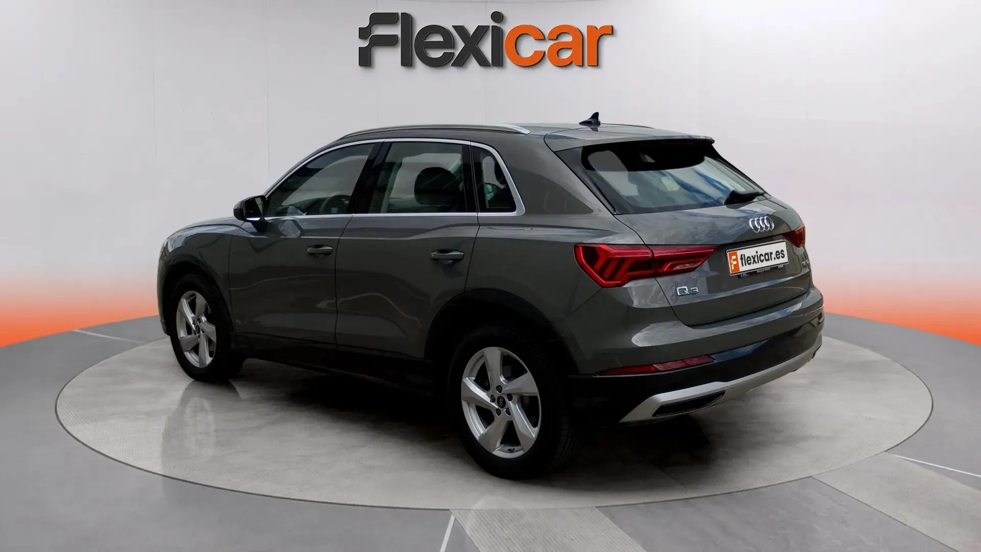Audi Q3 35 TDI S tronic - foto 4
