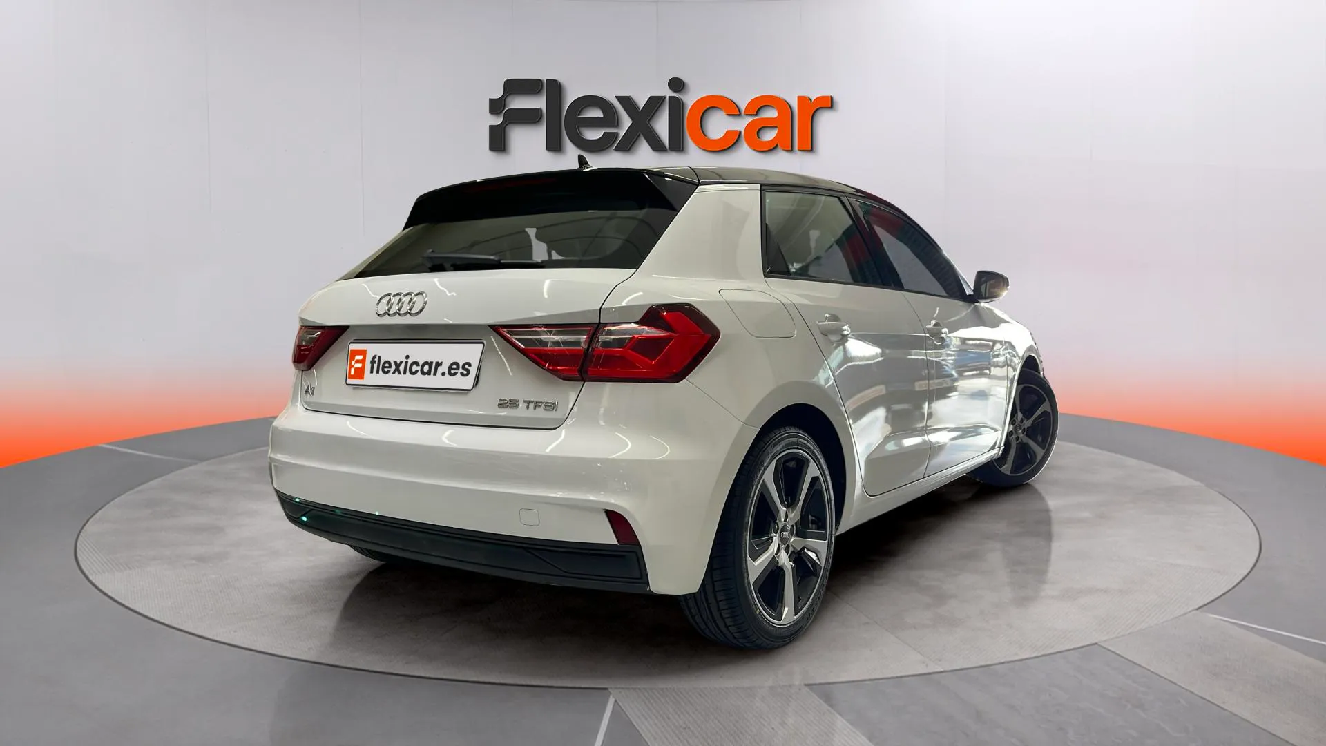 Audi A1 Sportback 25 TFSI - foto 8