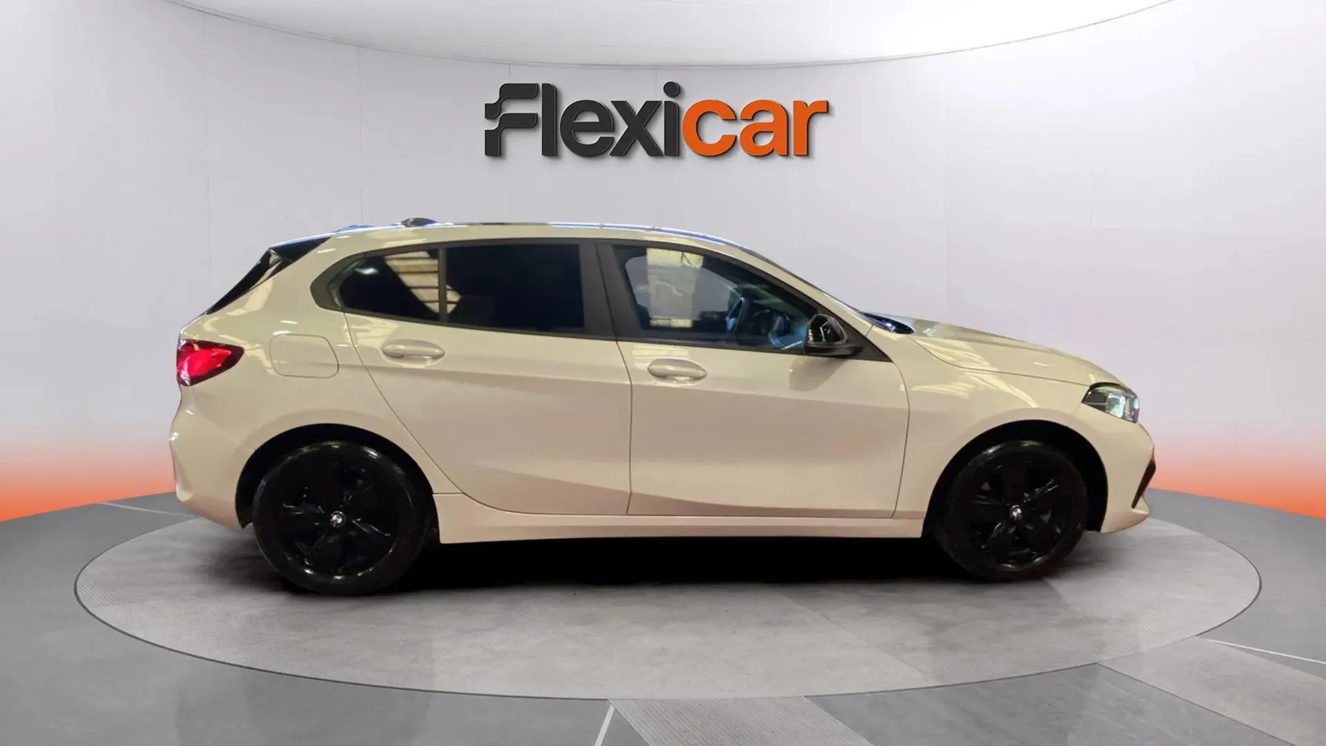 BMW Serie 1 118i - foto 8
