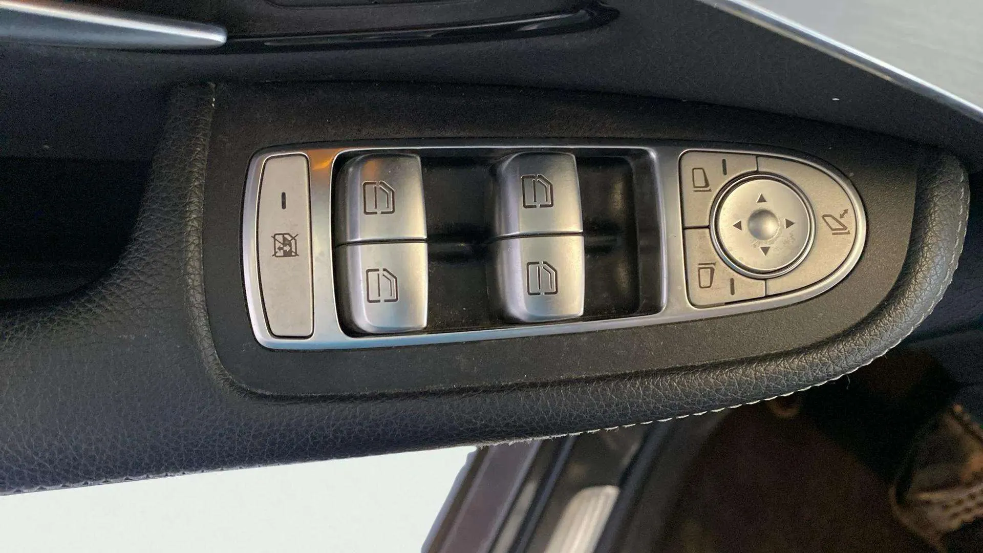 Mercedes-Benz GLC 200 d 4MATIC - foto 20