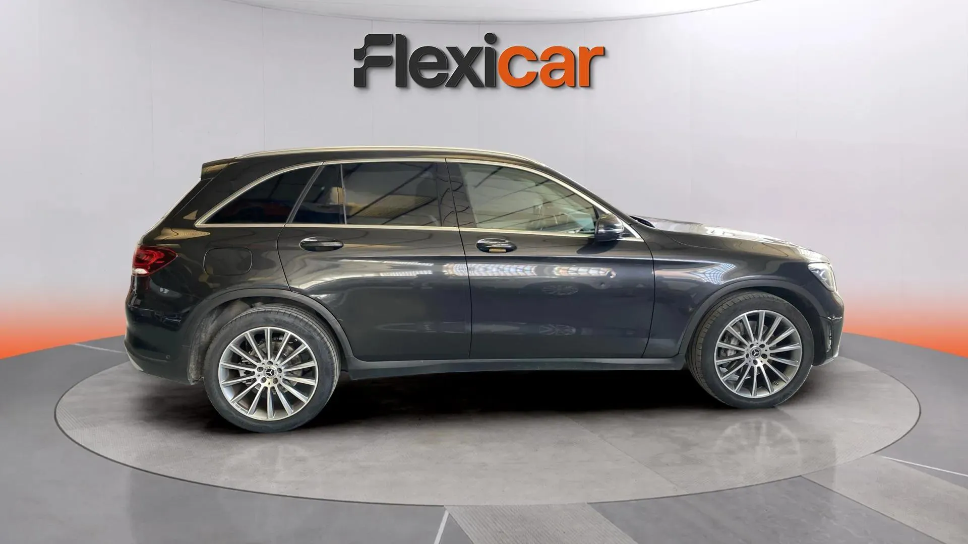 Mercedes-Benz GLC 200 d 4MATIC - foto 5