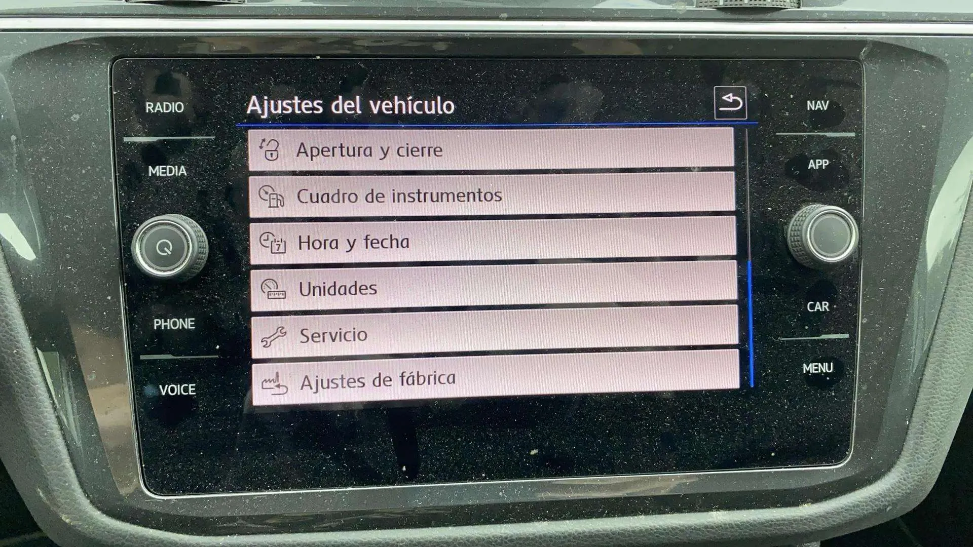 Volkswagen Tiguan Advance 2.0 TDI DSG - foto 26