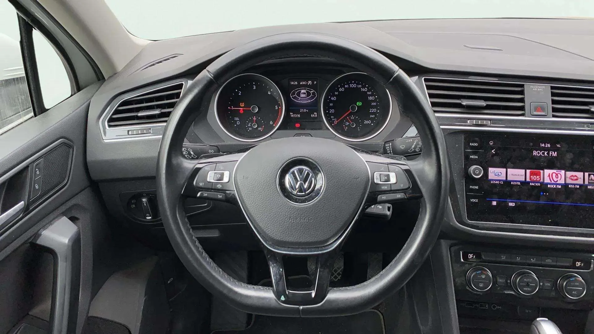 Volkswagen Tiguan Advance 2.0 TDI DSG - foto 13