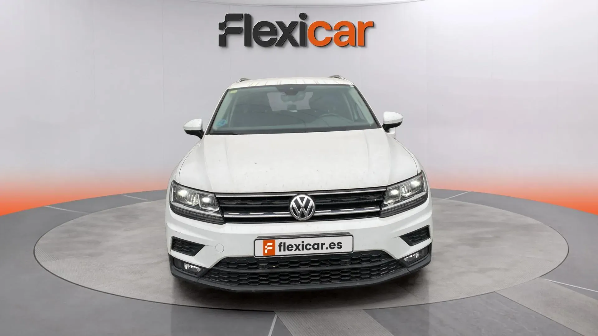 Volkswagen Tiguan Advance 2.0 TDI DSG - foto 2