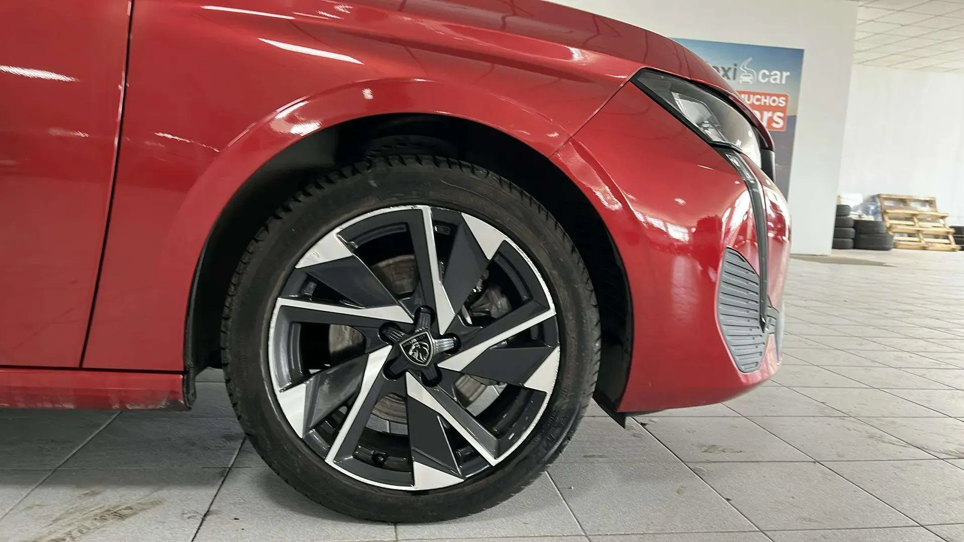 Peugeot 308 SW Allure Pack BlueHDi 130 EAT8 - foto 8