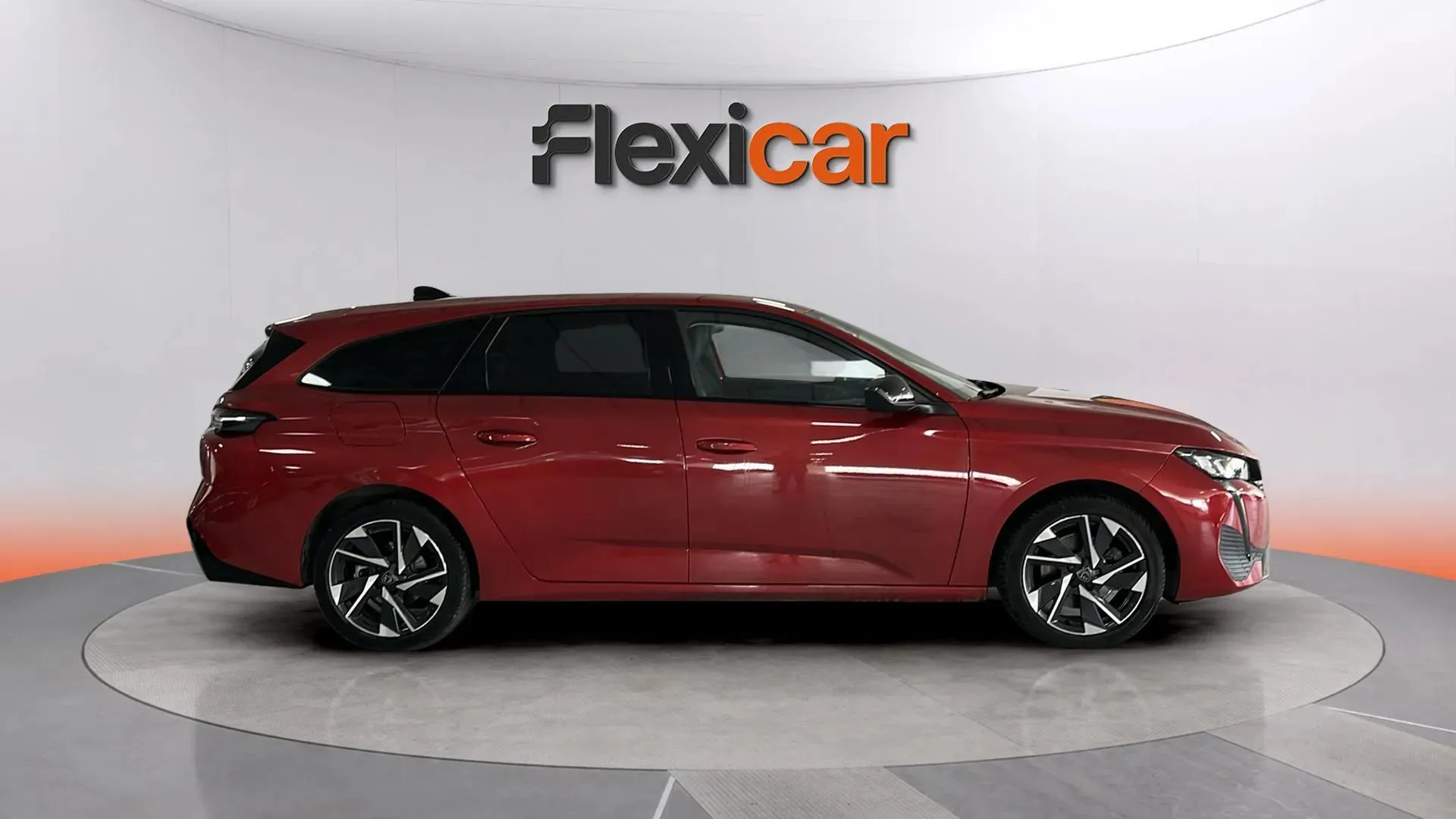 Peugeot 308 SW Allure Pack BlueHDi 130 EAT8 - foto 4