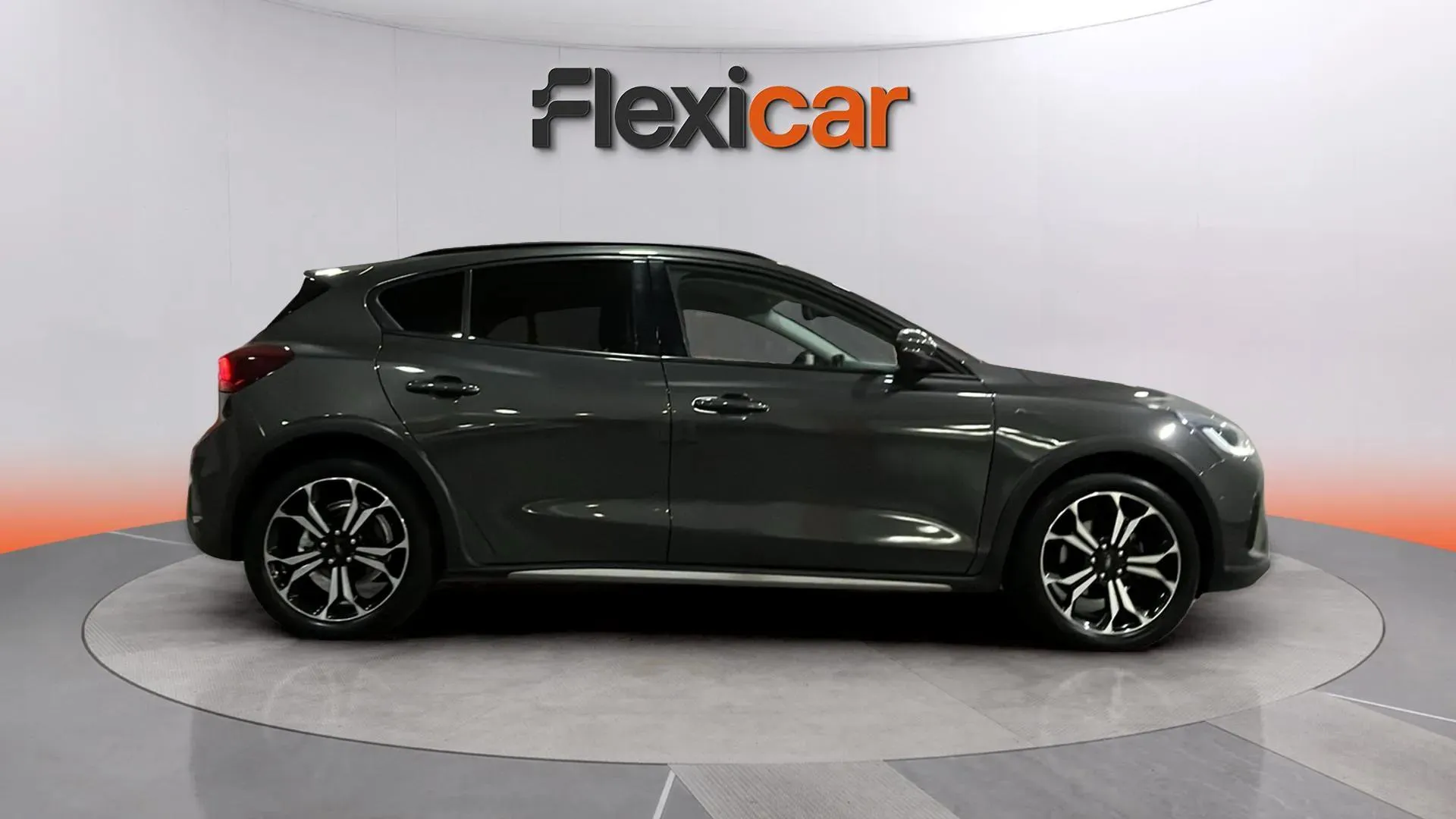 Ford Focus 1.0 EcoBoost MHEV Active Style SIP - foto 8