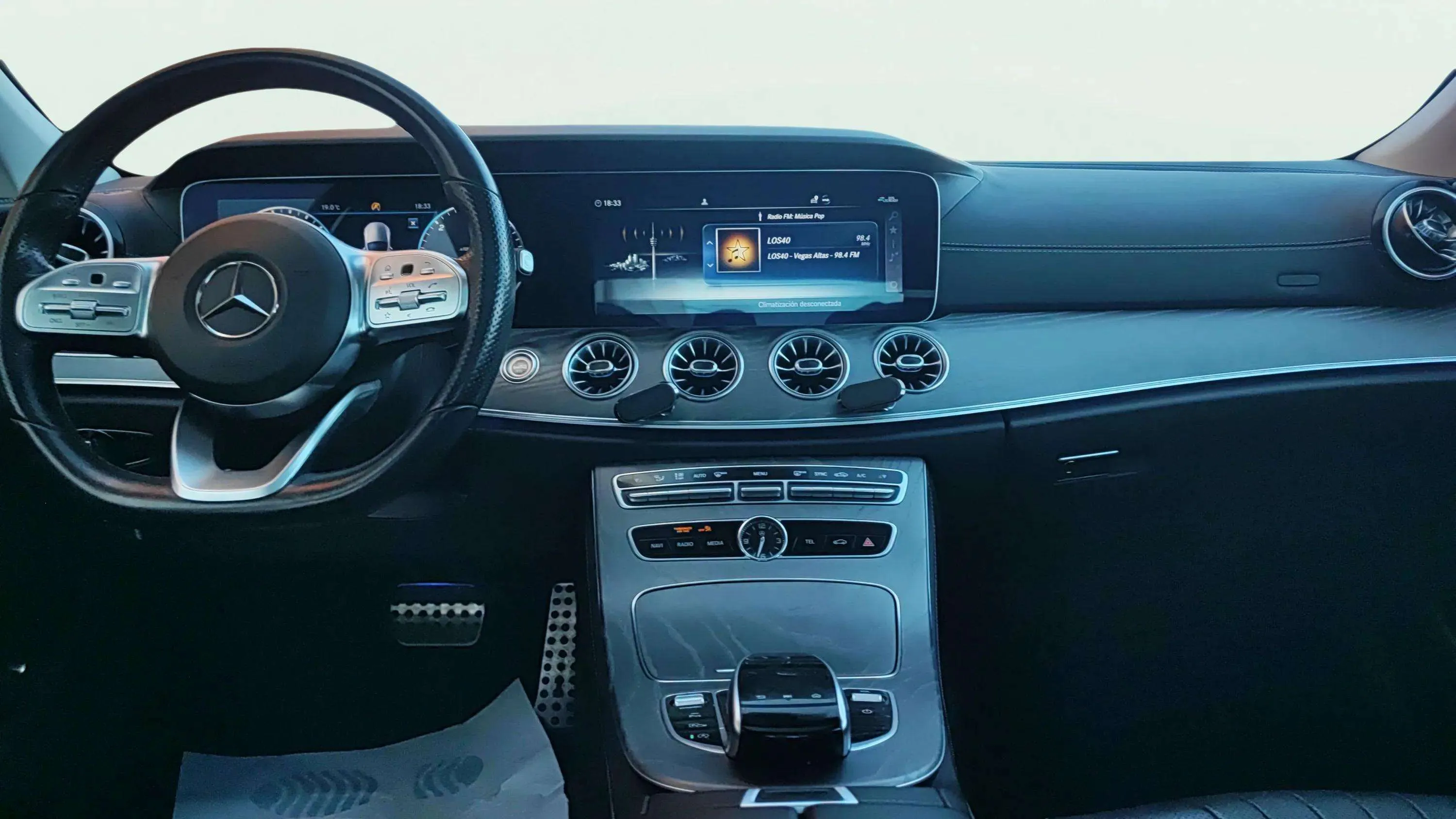 Mercedes-Benz CLS 300 d - foto 12