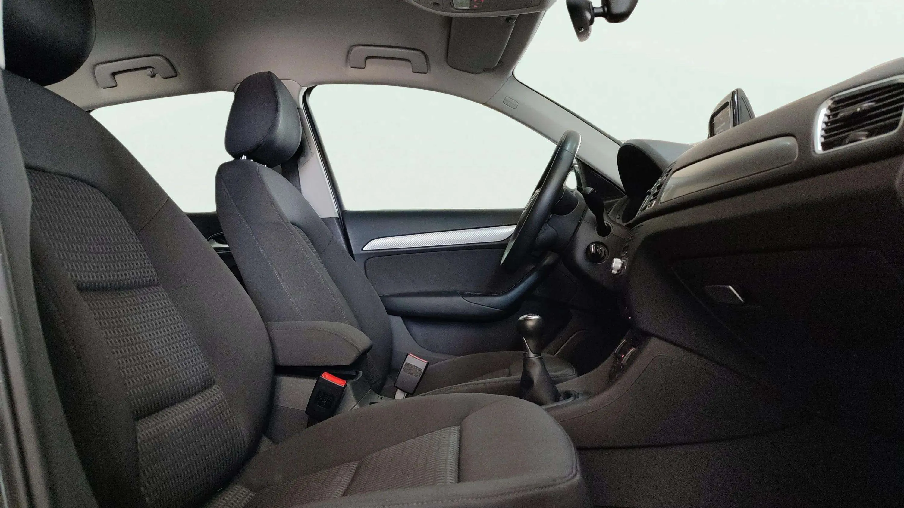 Audi Q3 1.4 TFSI ultra CoD - foto 21