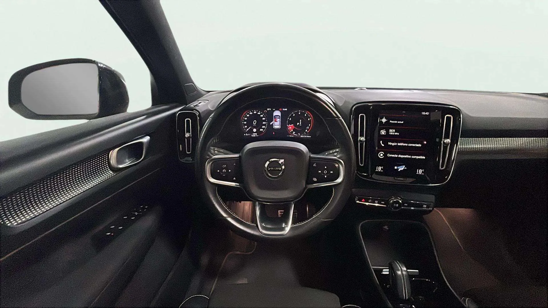 Volvo XC40 1.5 T3 - foto 10