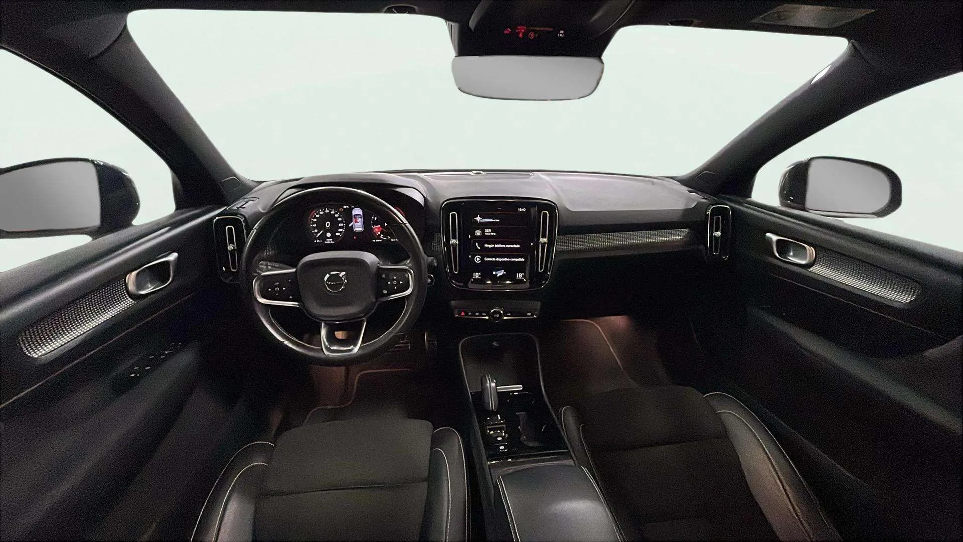 Volvo XC40 1.5 T3 - foto 8