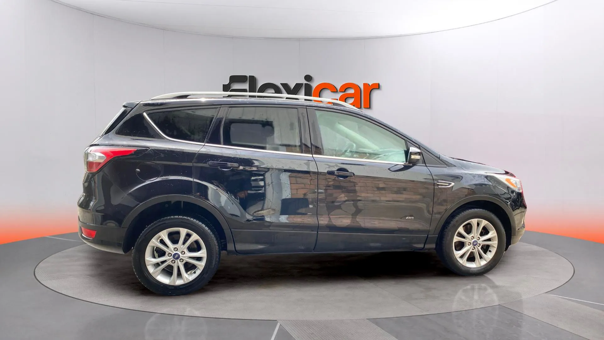 Ford Kuga 2.0 TDCi 150 4x2 A-S-S Titanium - foto 5