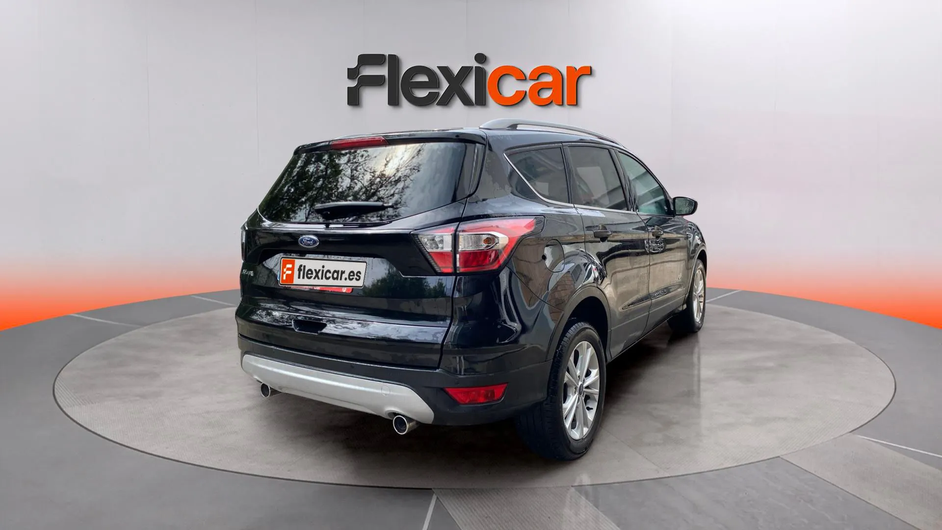 Ford Kuga 2.0 TDCi 150 4x2 A-S-S Titanium - foto 8