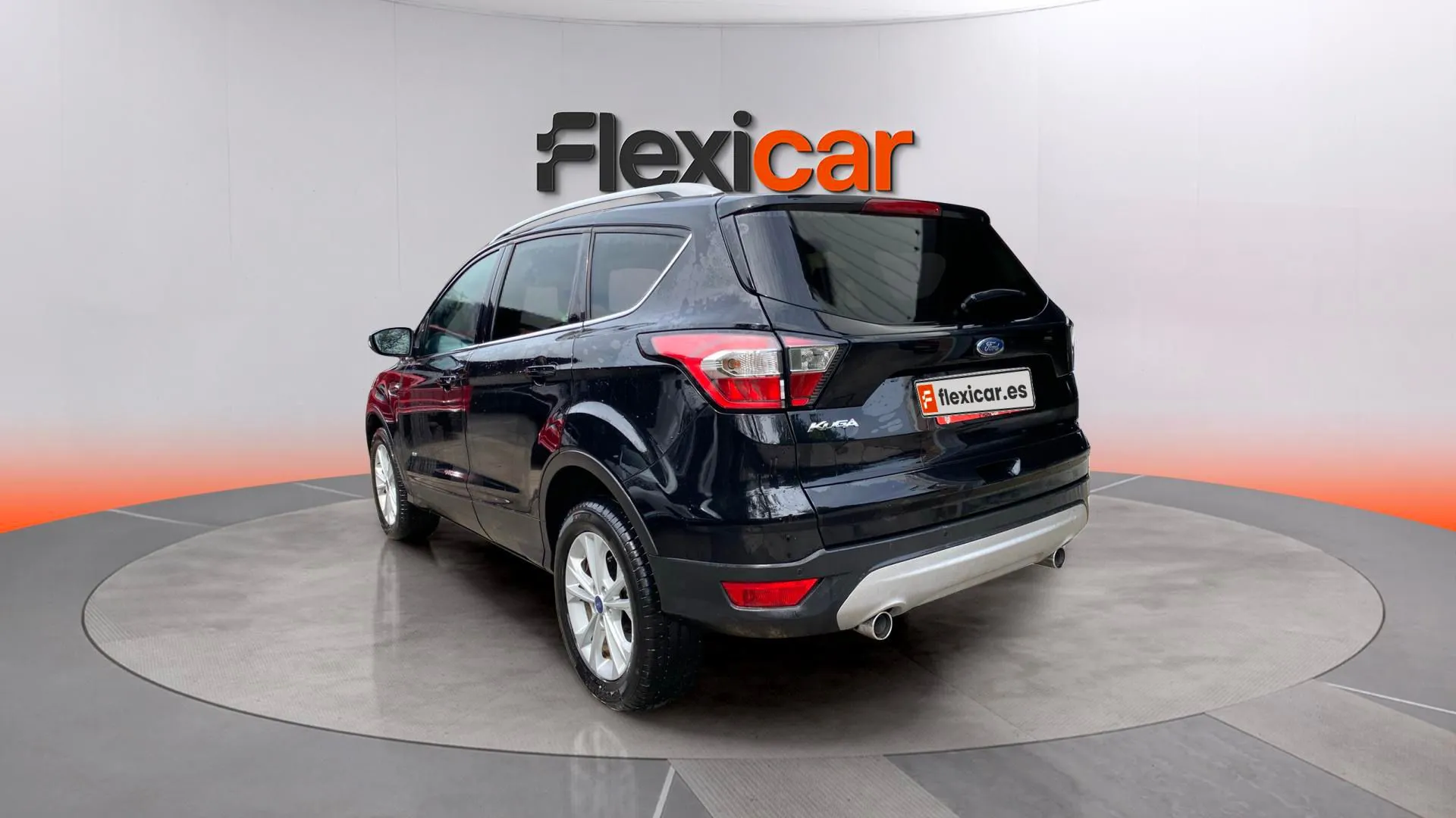 Ford Kuga 2.0 TDCi 150 4x2 A-S-S Titanium - foto 6