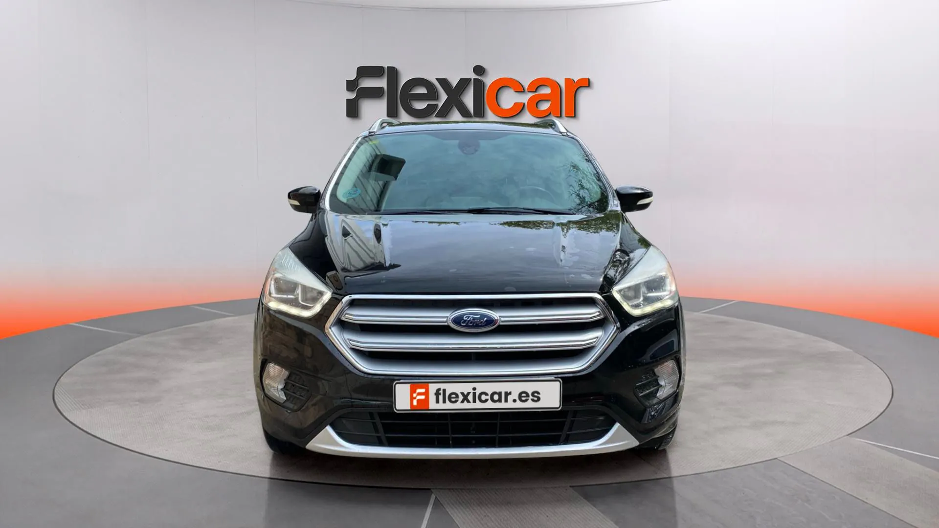 Ford Kuga 2.0 TDCi 150 4x2 A-S-S Titanium - foto 2